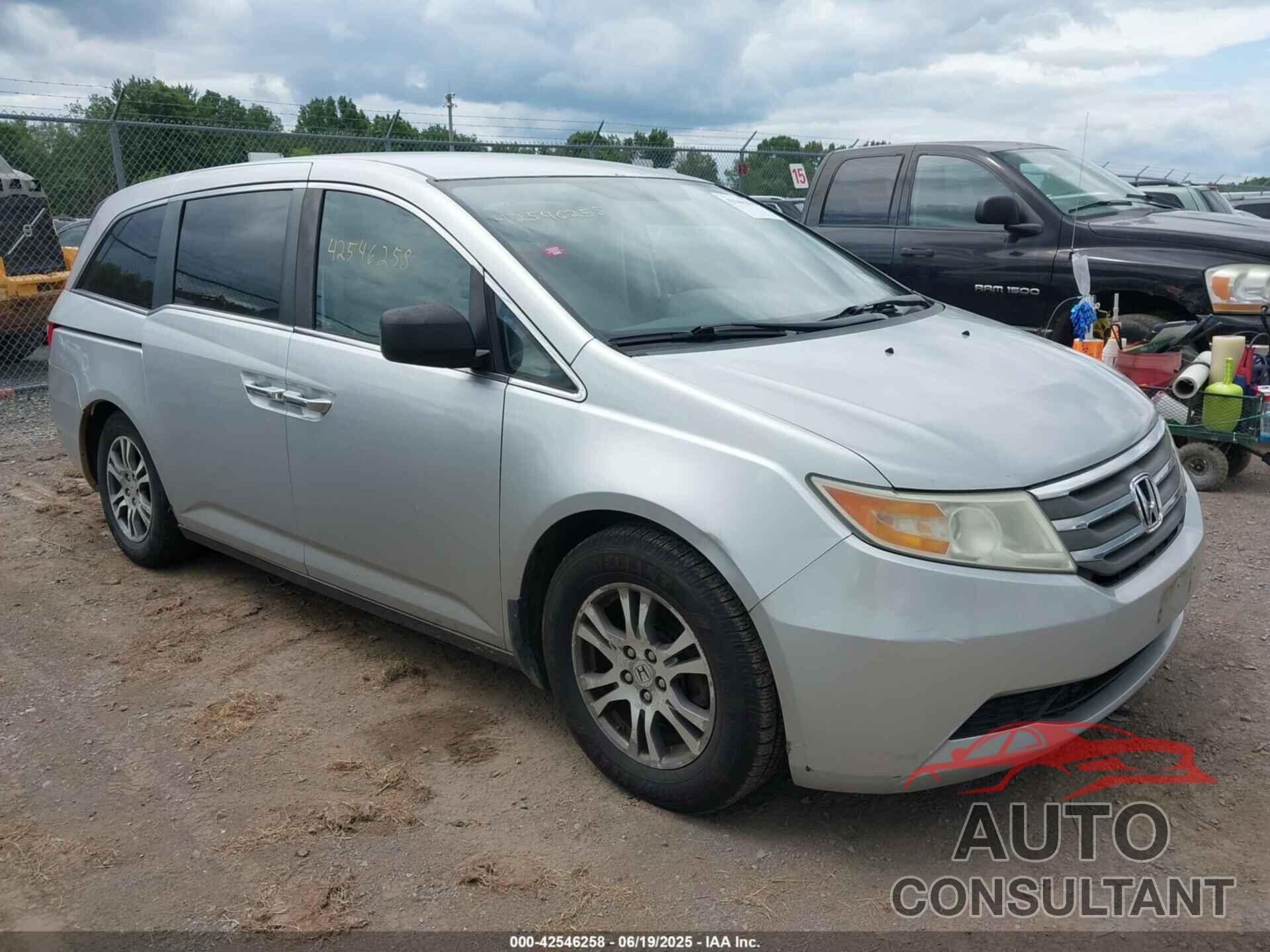 HONDA ODYSSEY 2011 - 5FNRL5H42BB010682