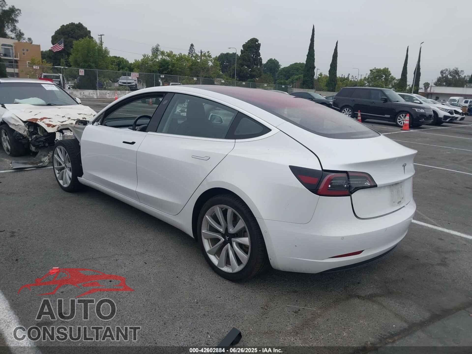 TESLA MODEL 3 2018 - 5YJ3E1EA4JF020468