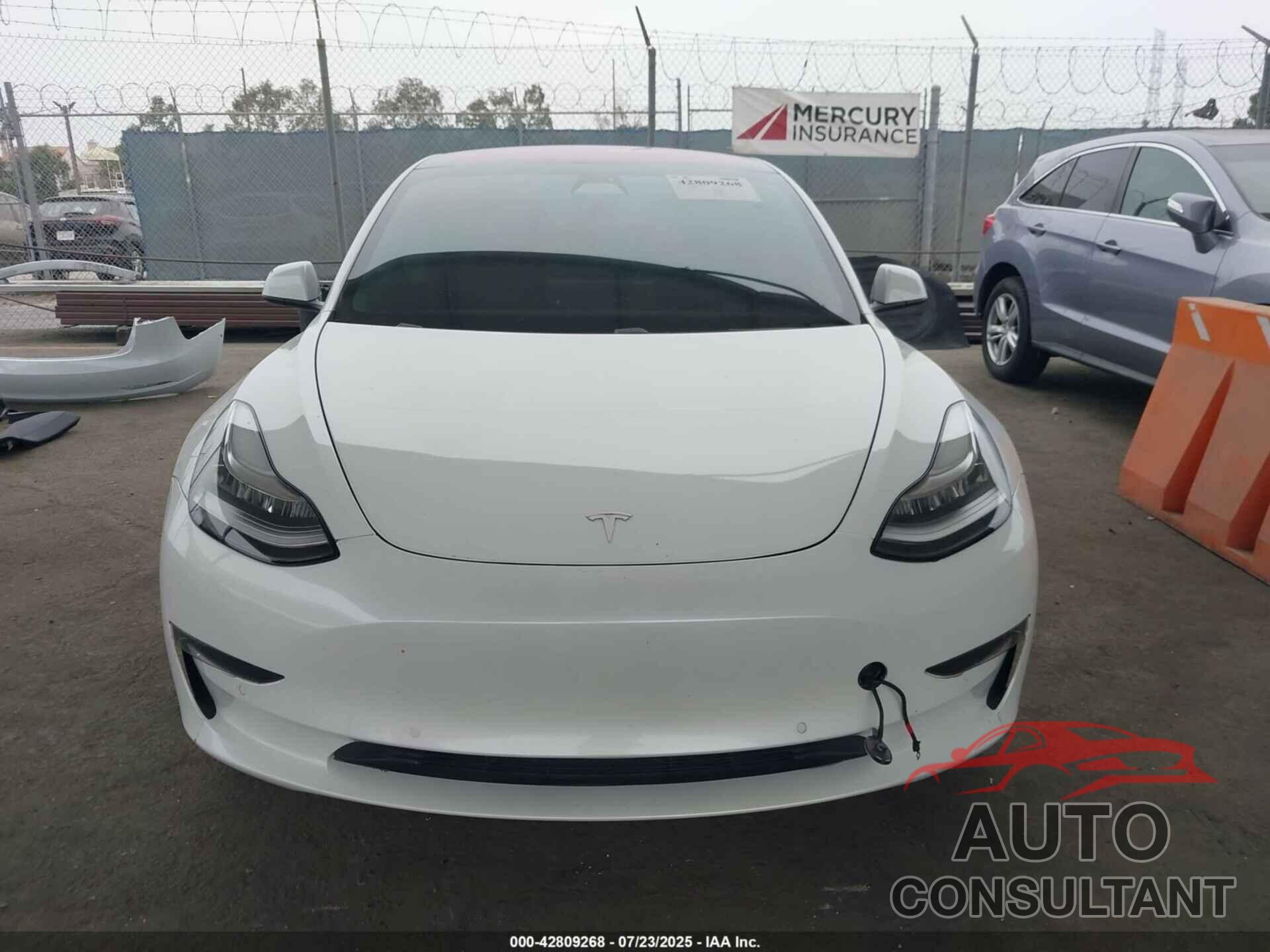 TESLA MODEL 3 2018 - 5YJ3E1EA1JF050138