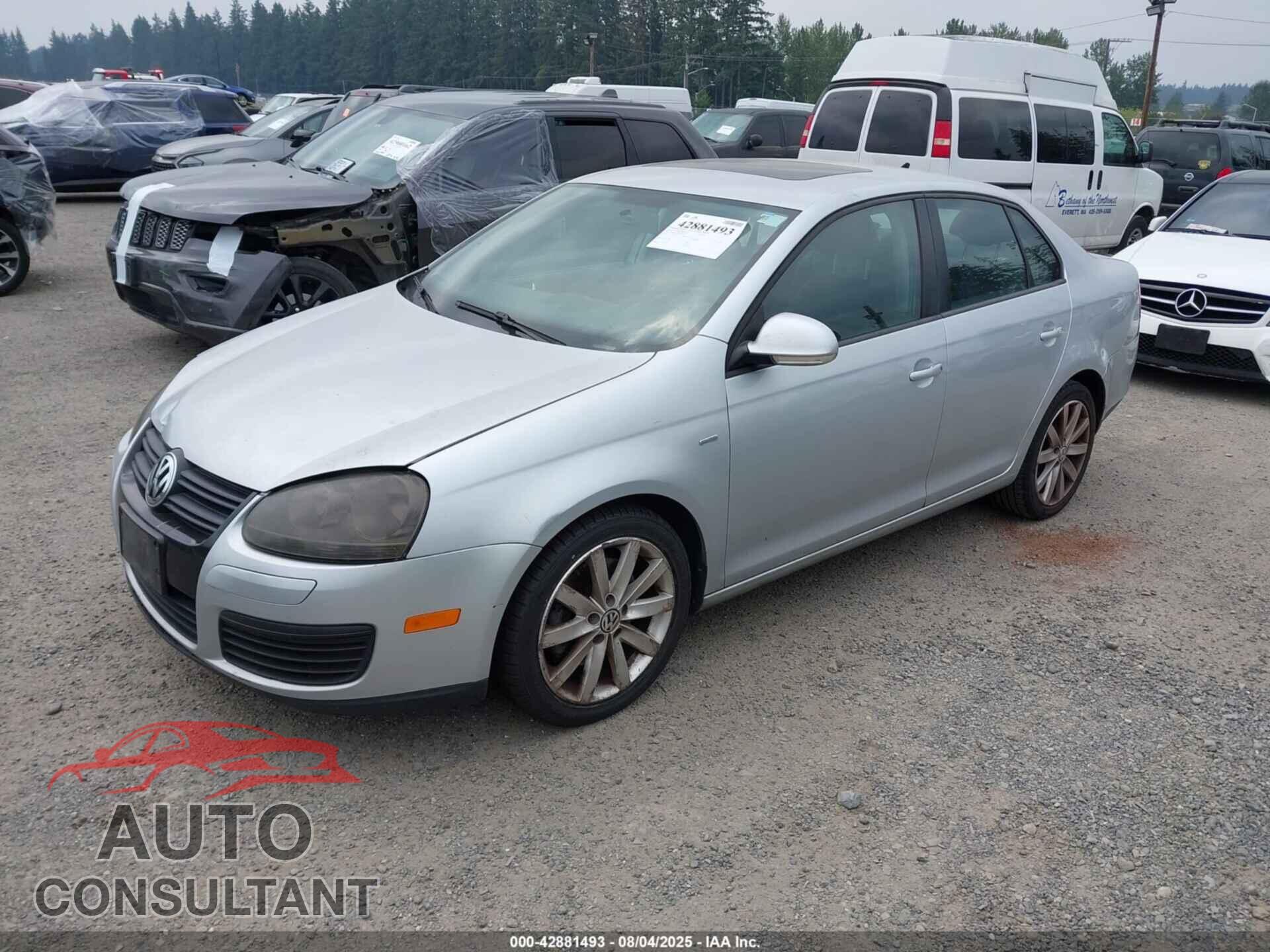 VOLKSWAGEN JETTA 2010 - 3VWRA7AJ2AM040841
