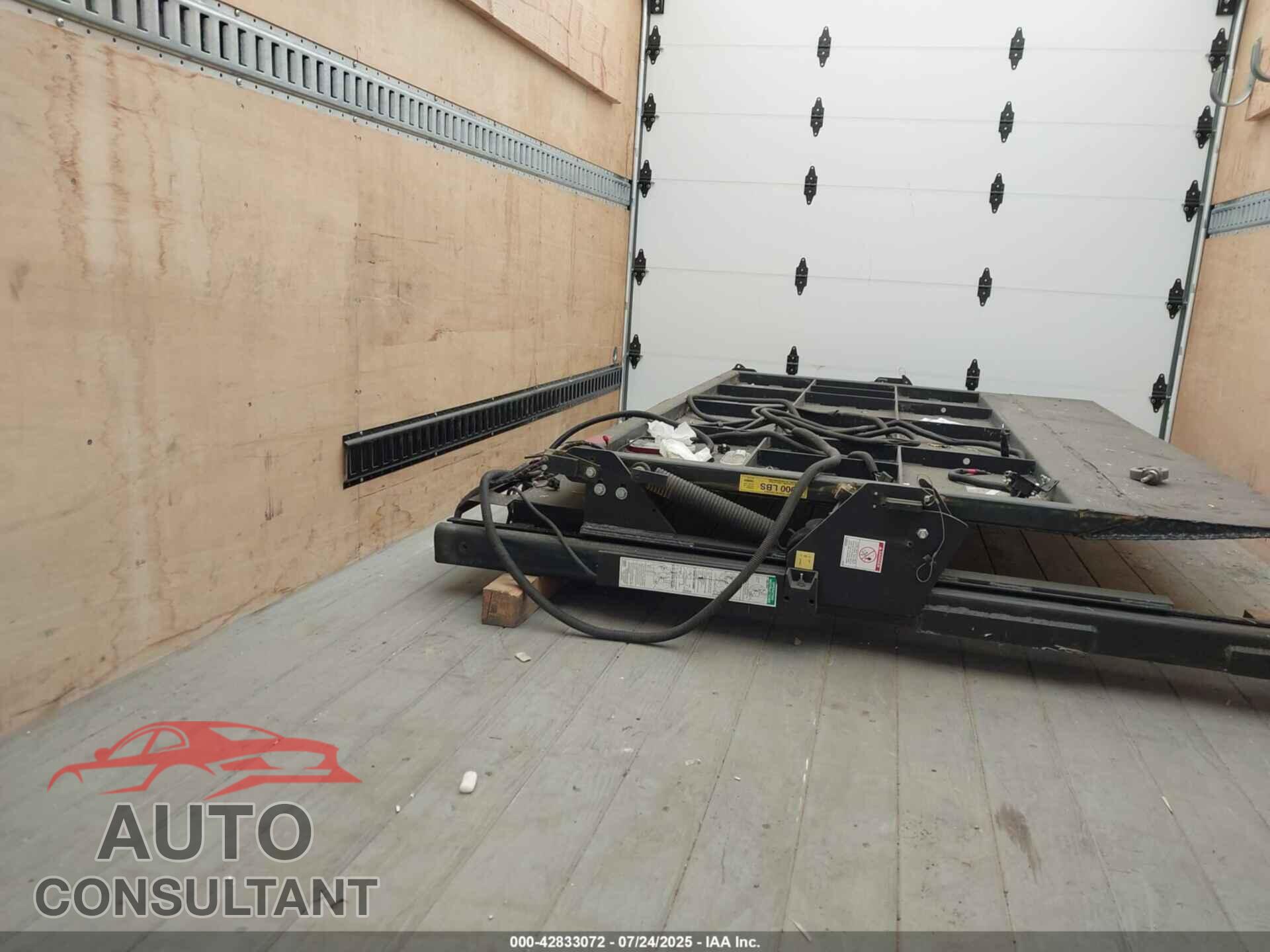 FORD E-350 CUTAWAY 2019 - 1FDWE3F67KDC70889