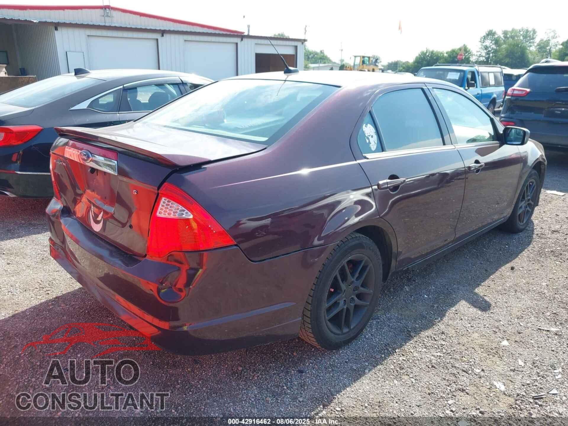 FORD FUSION 2011 - 3FAHP0GA3BR242352