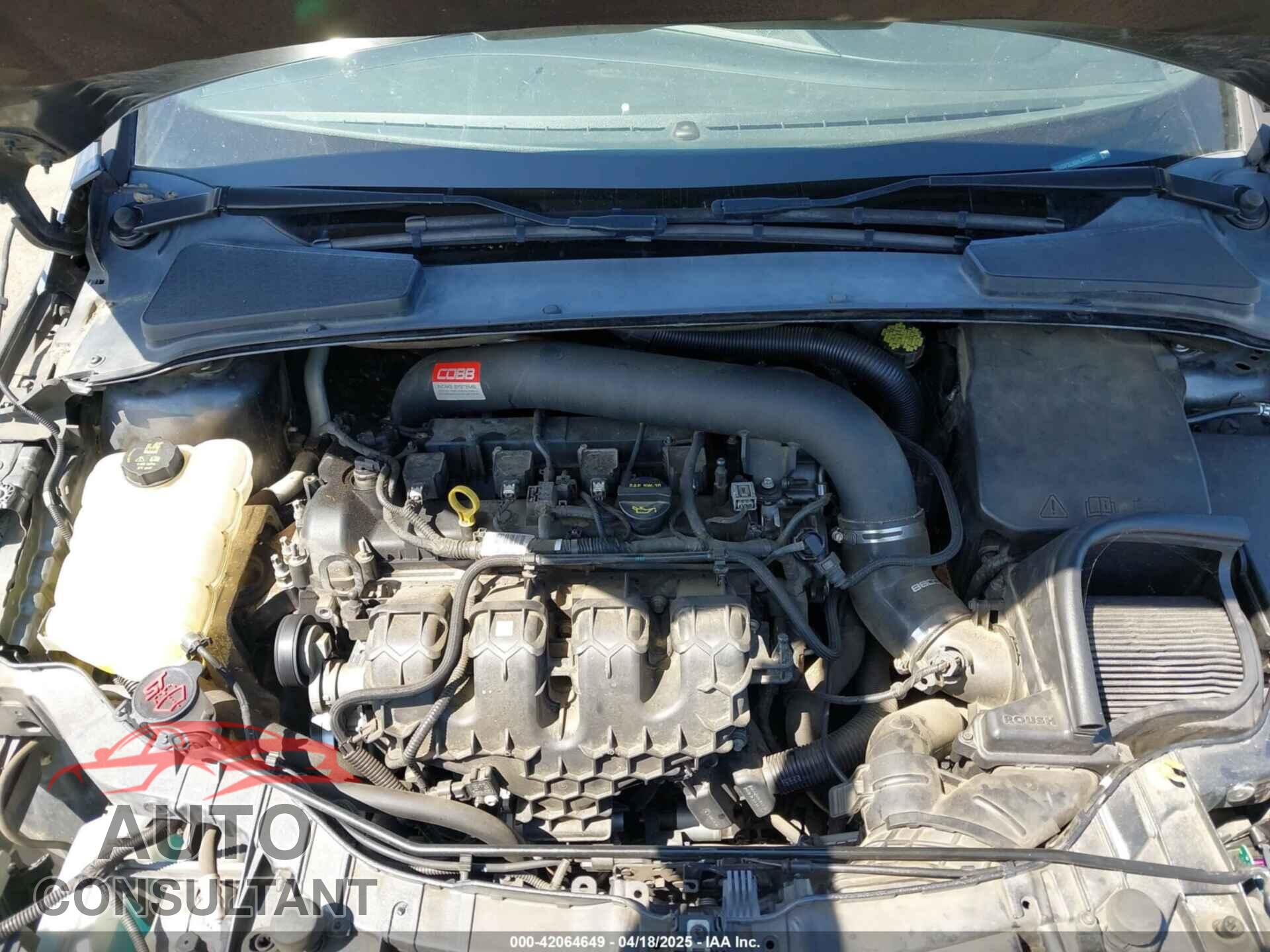 FORD FOCUS ST 2017 - 1FADP3L96HL320657