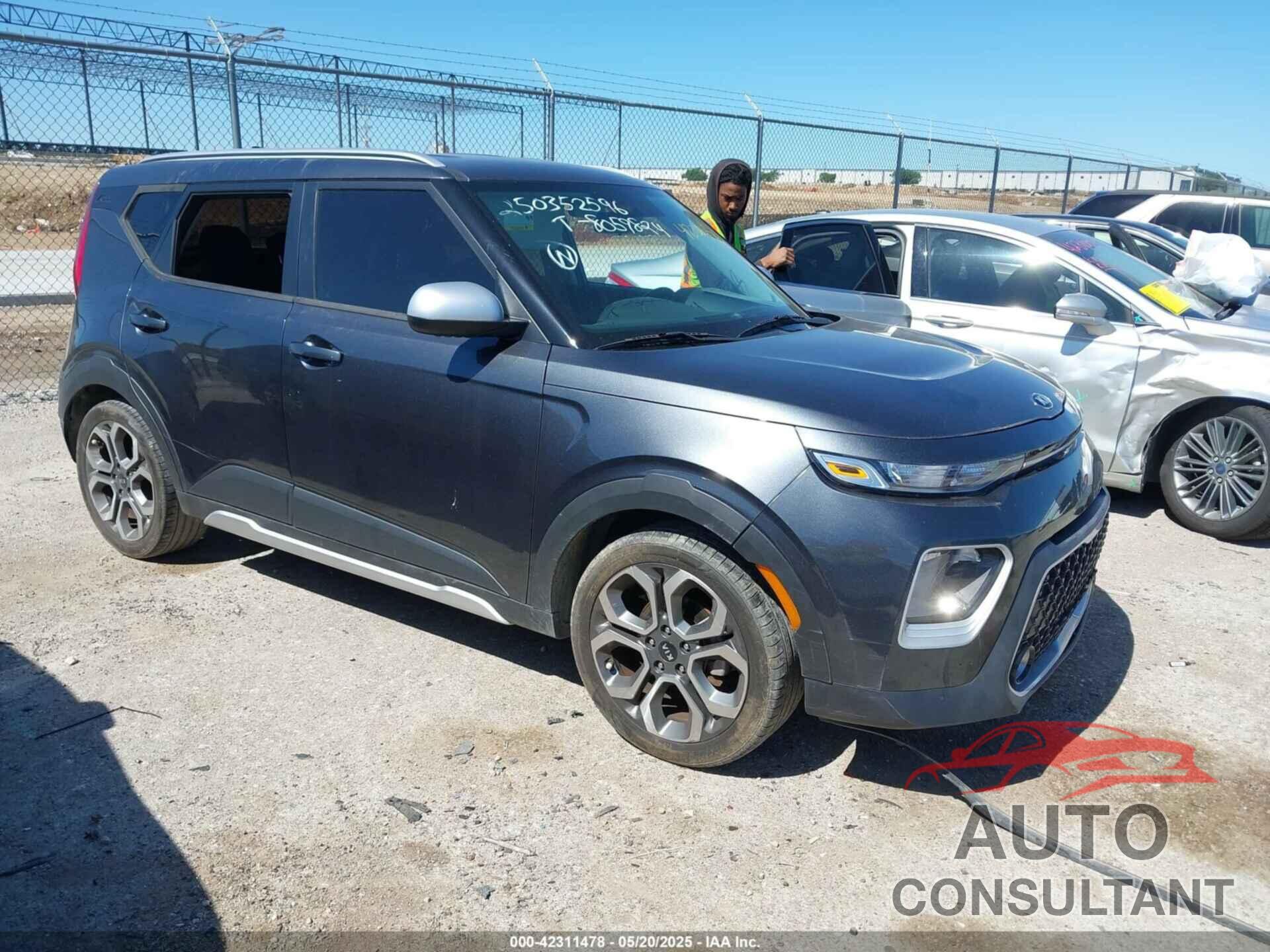KIA SOUL 2020 - KNDJ23AU0L7716443