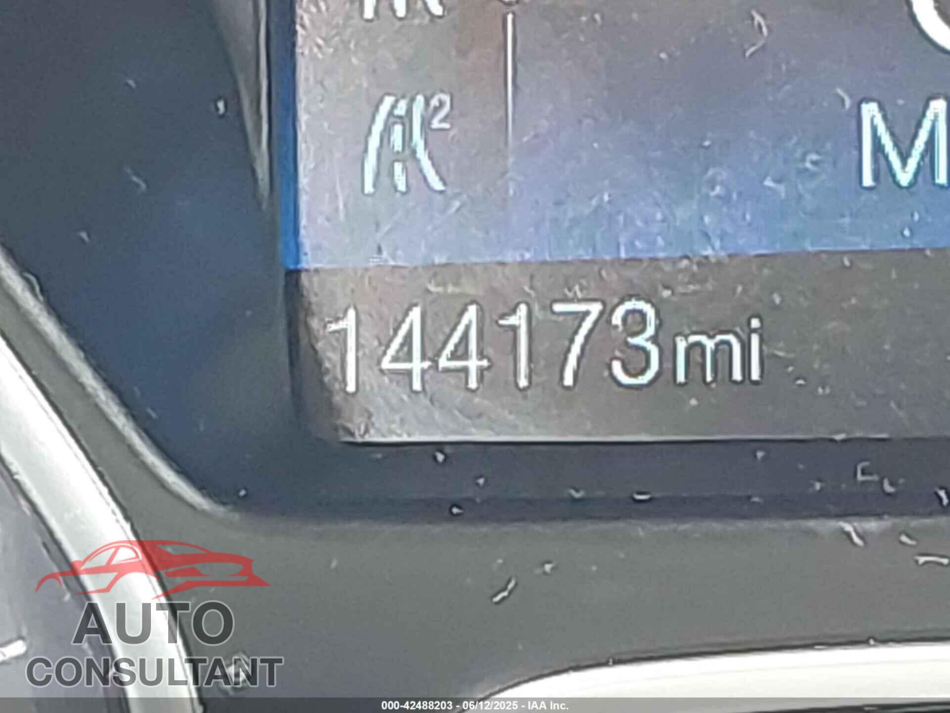 FORD FOCUS 2018 - 1FADP3F28JL318221