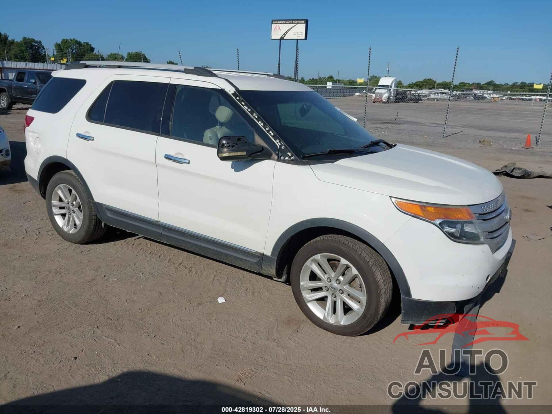 FORD EXPLORER 2011 - 1FMHK7D82BGA52080