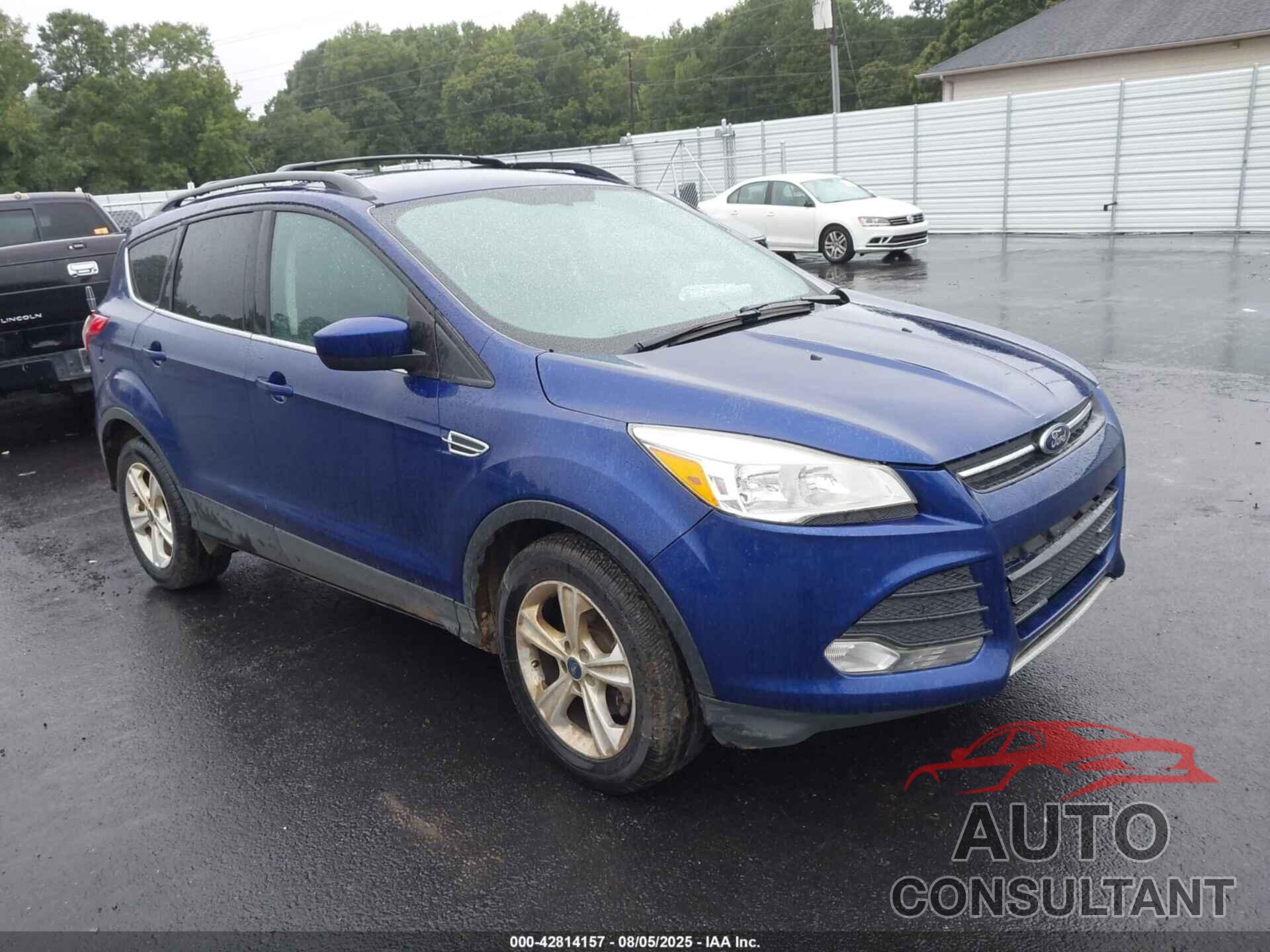 FORD ESCAPE 2013 - 1FMCU0GX6DUA19876