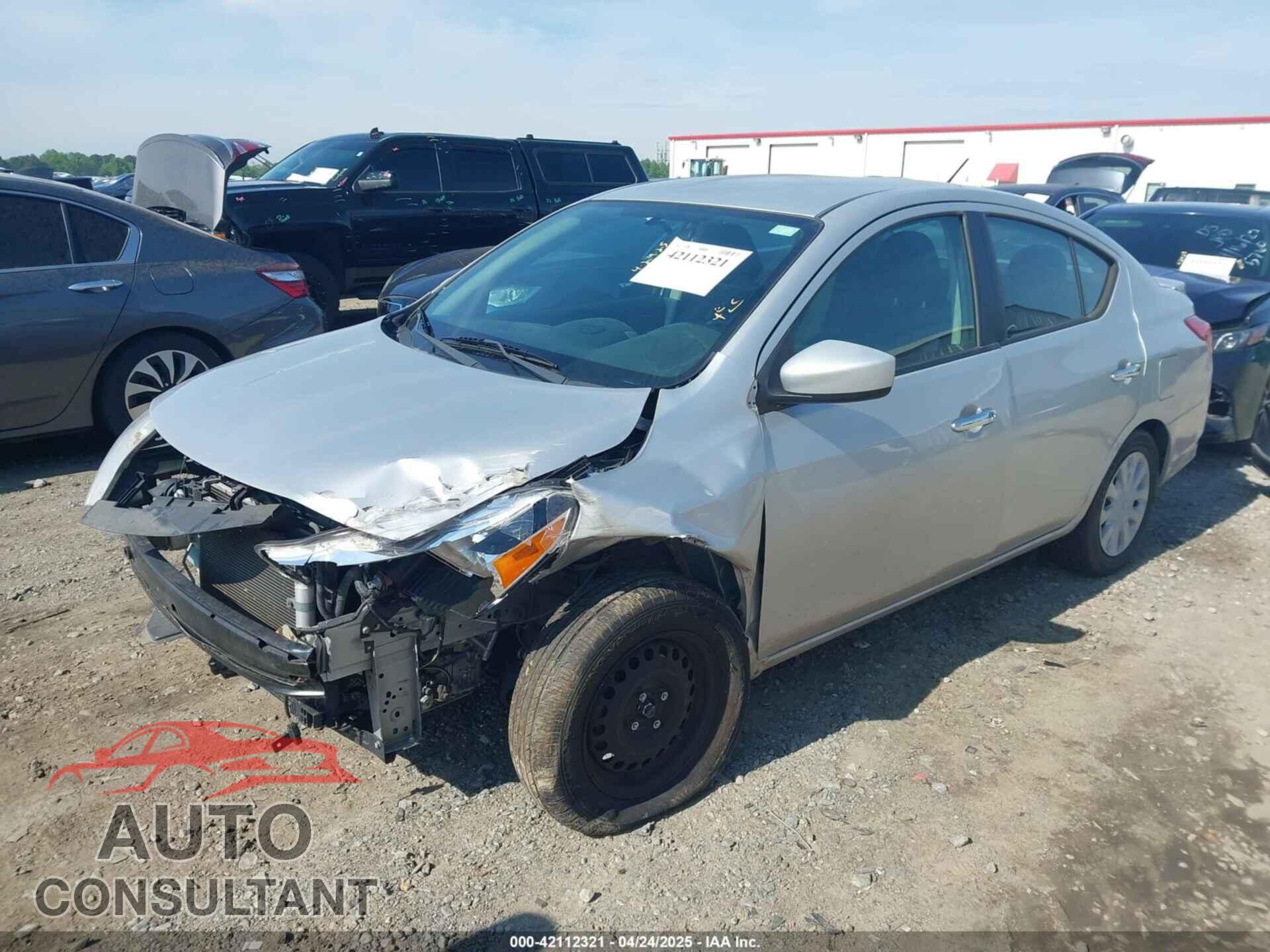 NISSAN VERSA 2019 - 3N1CN7AP3KL832766