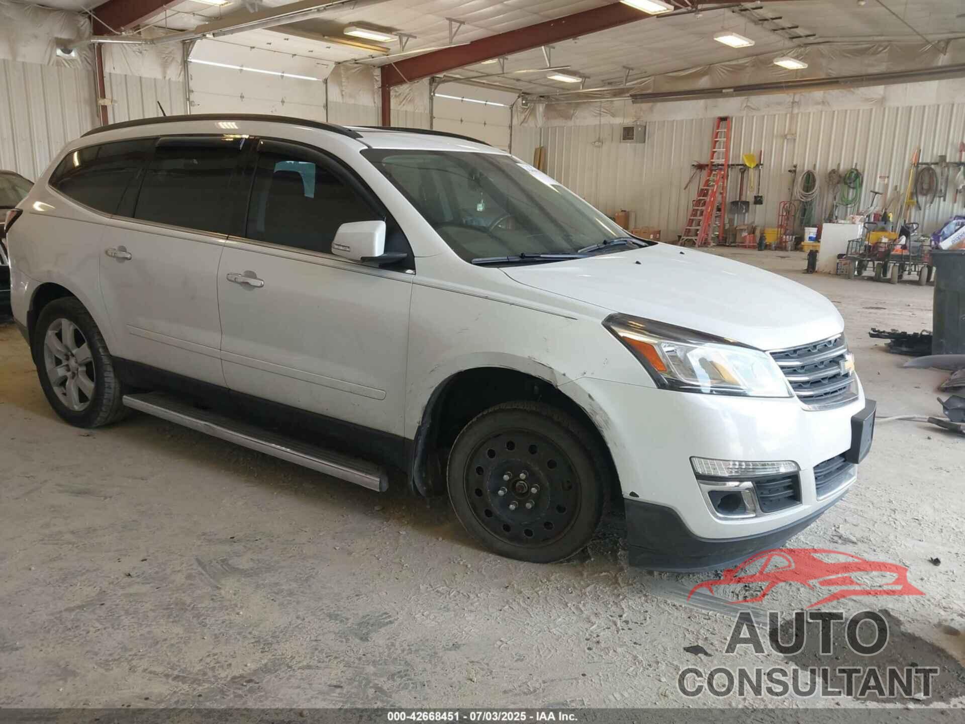 CHEVROLET TRAVERSE 2017 - 1GNKRGKD6HJ130806
