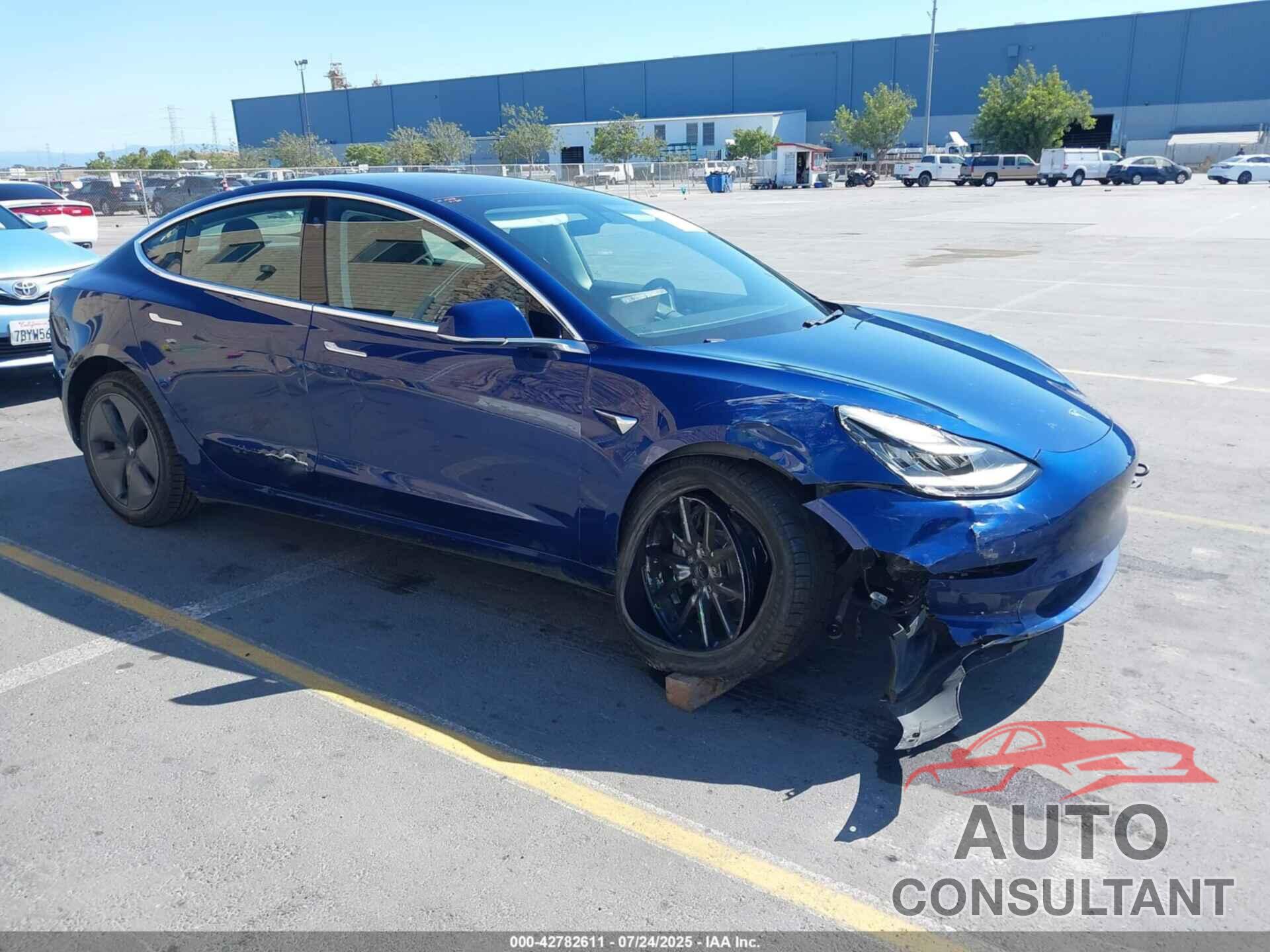 TESLA MODEL 3 2019 - 5YJ3E1EA9KF190486