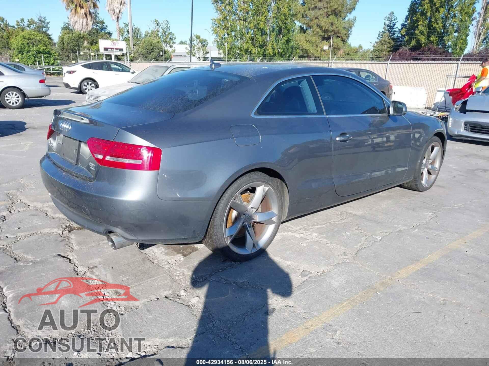 AUDI A5 2012 - WAULFAFR2CA044097