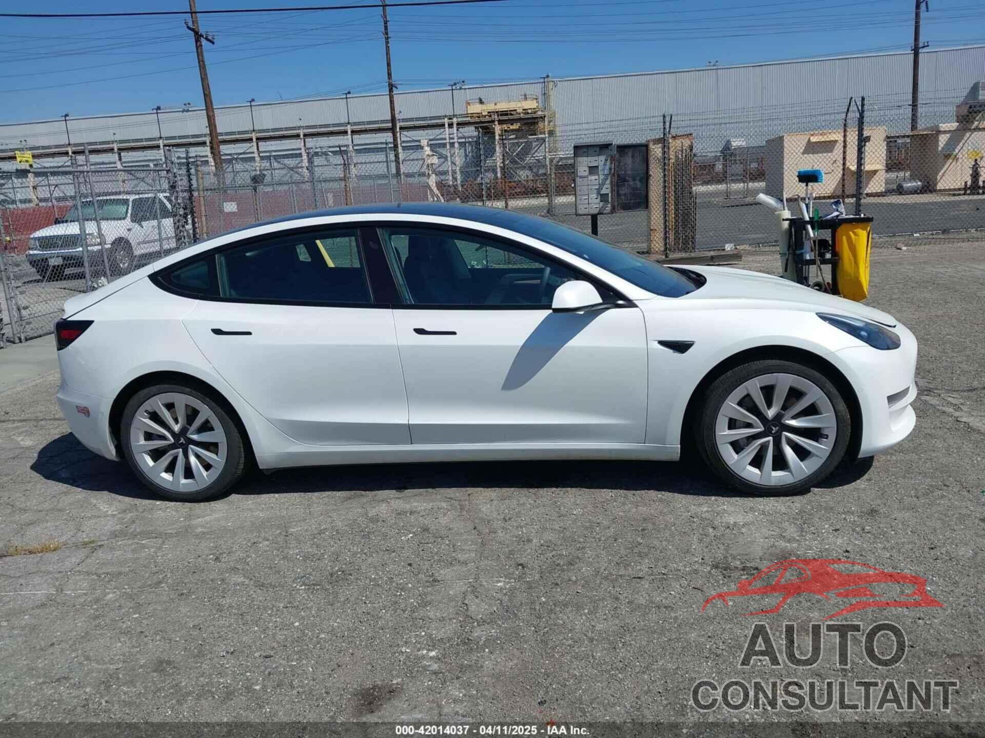 TESLA MODEL 3 2022 - 5YJ3E1EBXNF173967