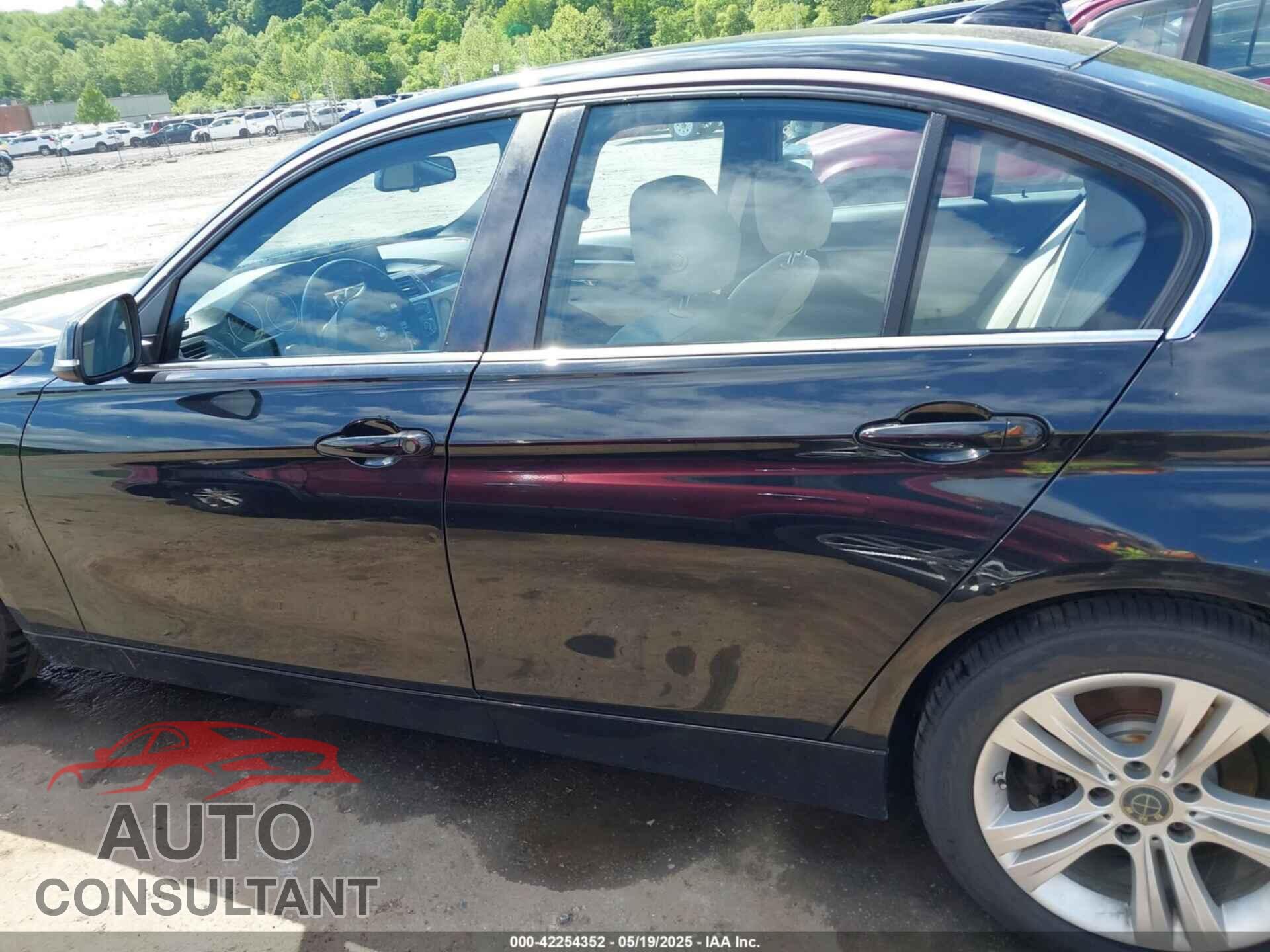 BMW 330I 2017 - WBA8D9C32HA011814