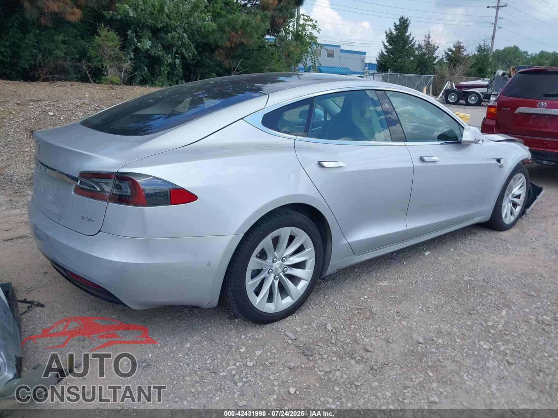TESLA MODEL S 2017 - 5YJSA1E25HF198609