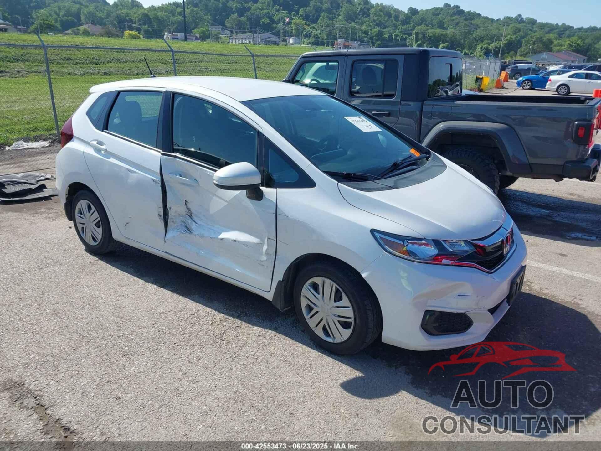 HONDA FIT 2019 - 3HGGK5H47KM726940