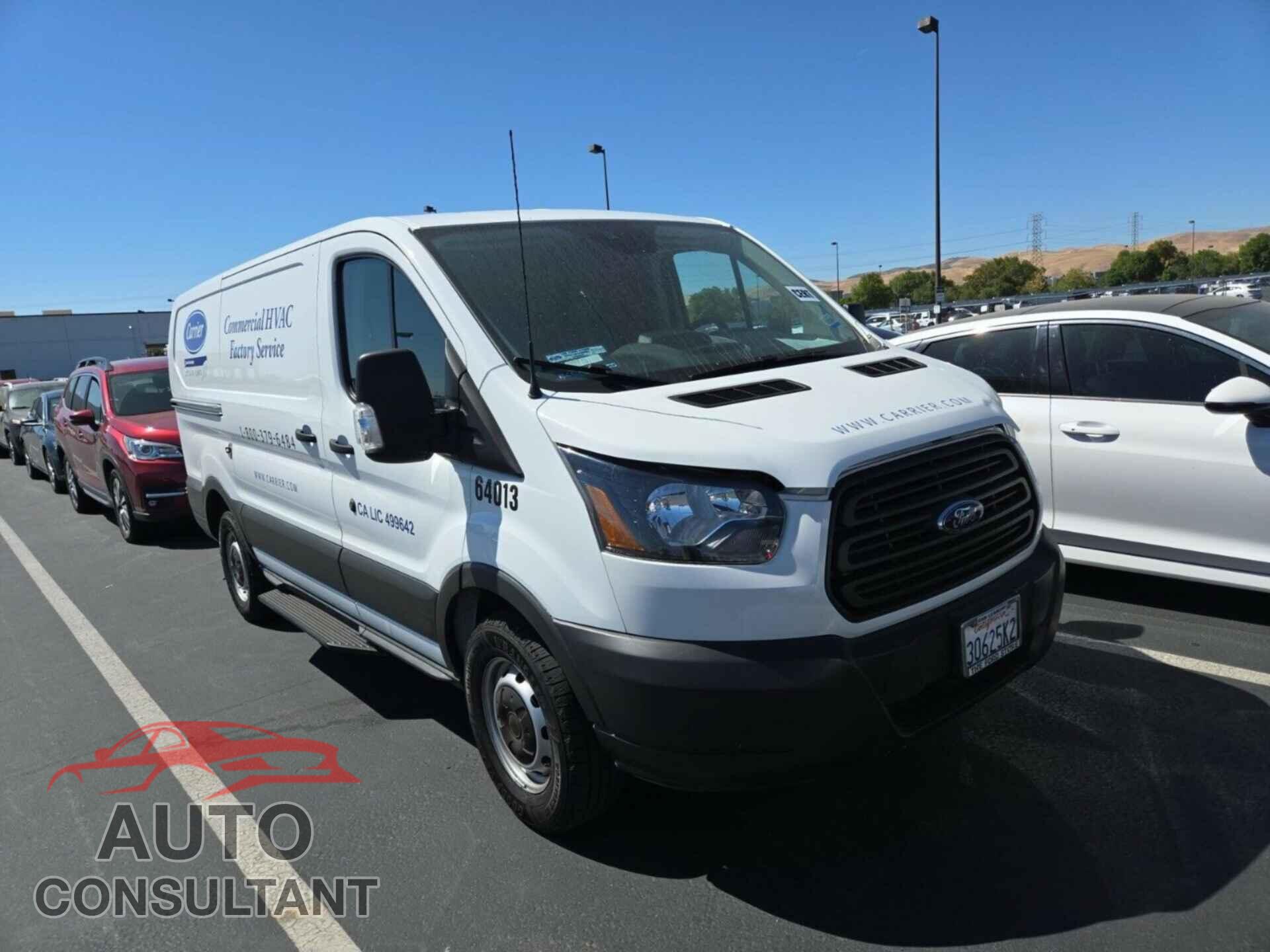 FORD TRANSIT-250 2017 - 1FTYR1YM1HKB36417