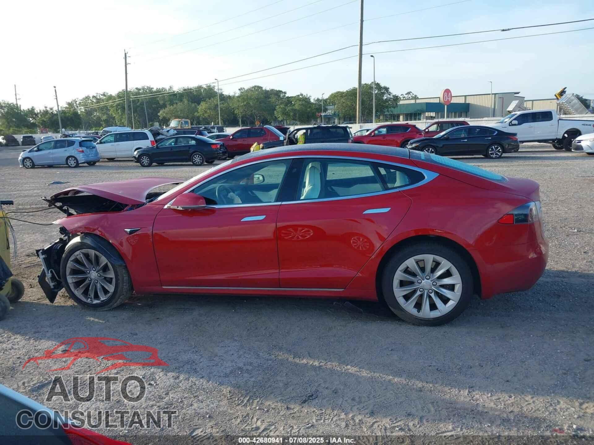 TESLA MODEL S 2018 - 5YJSA1E20JF277384