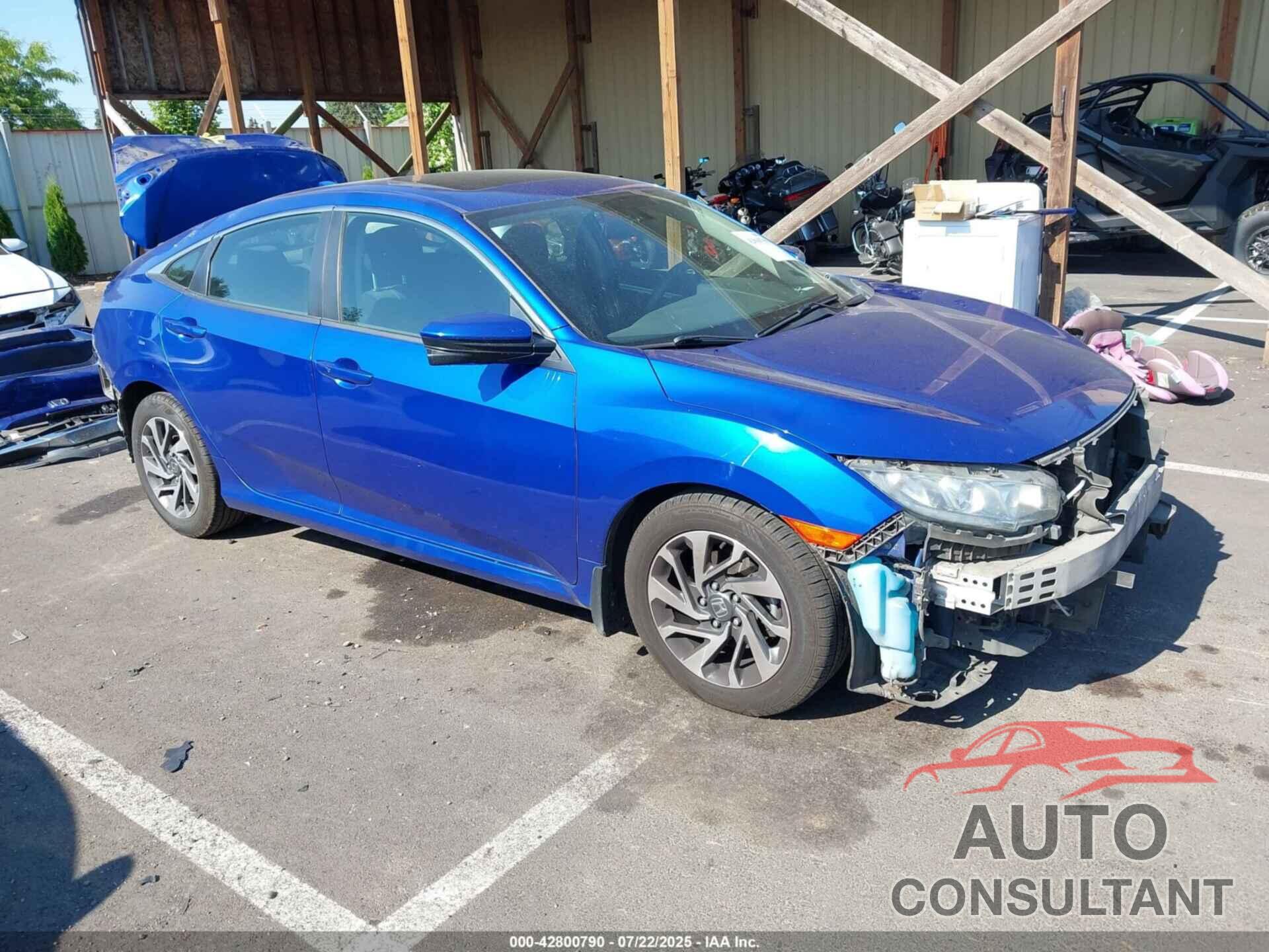 HONDA CIVIC 2018 - 2HGFC2F72JH590041