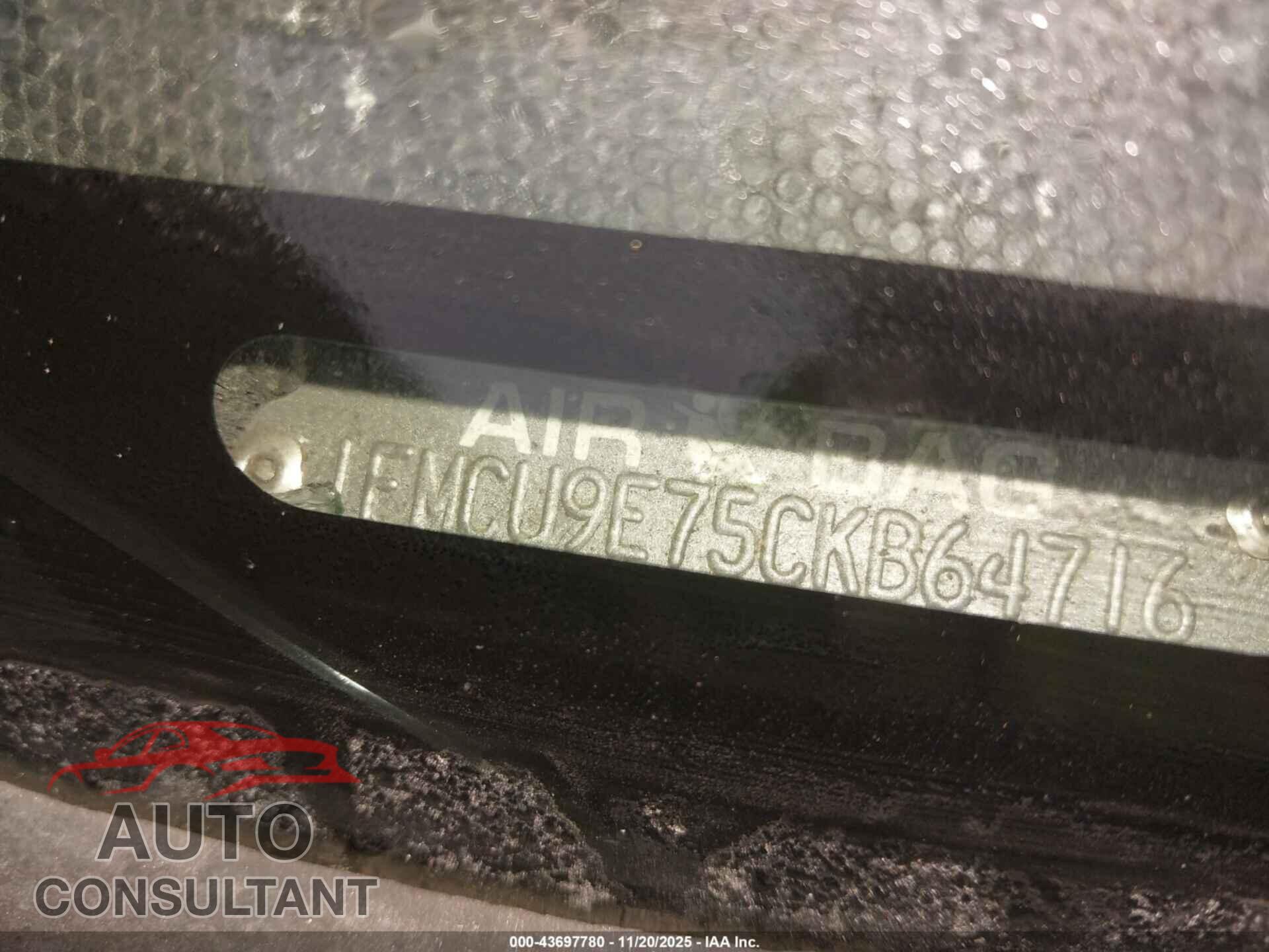 FORD ESCAPE 2012 - 1FMCU9E75CKB64716