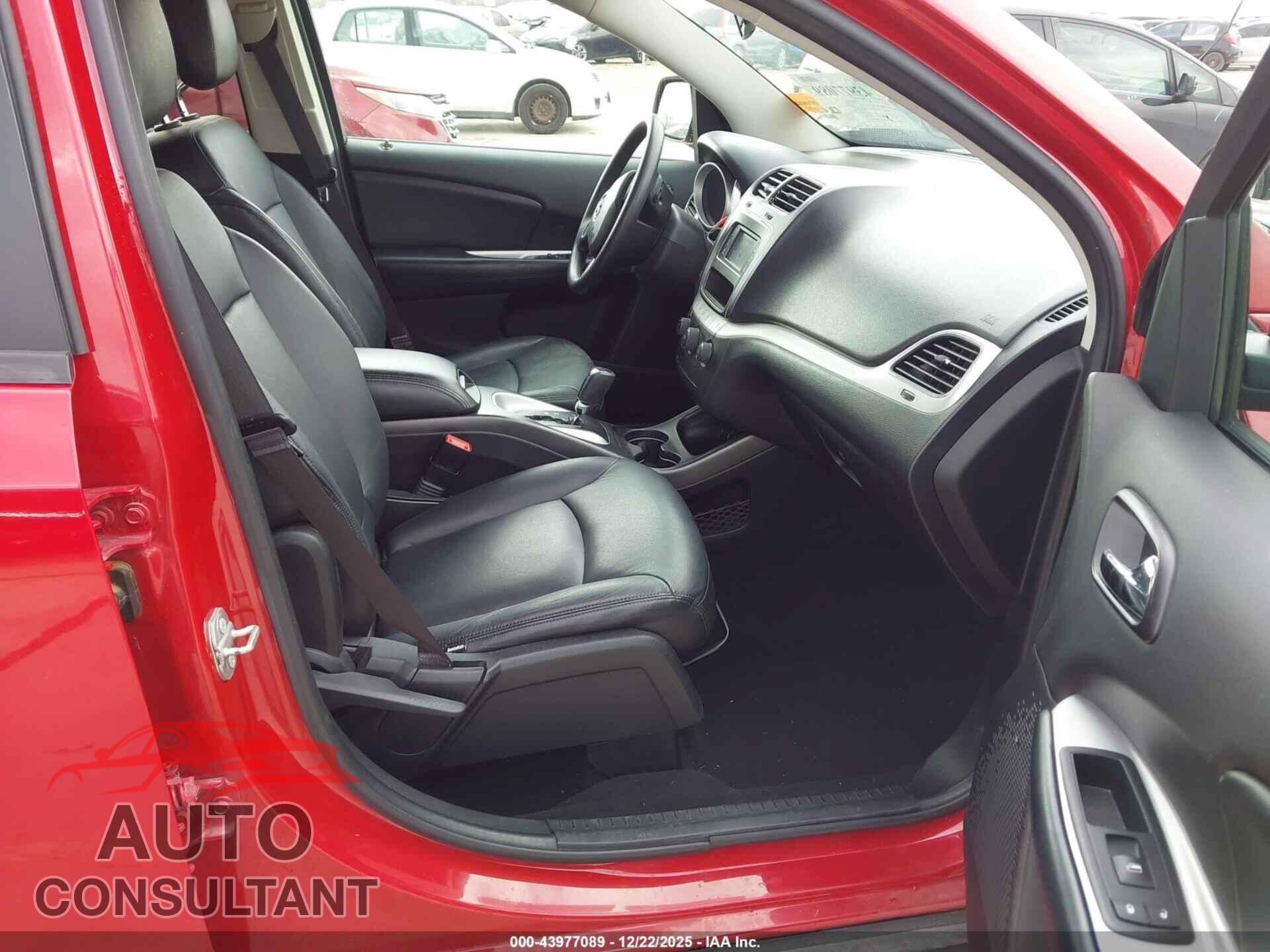 DODGE JOURNEY 2015 - 3C4PDCBG2FT726646
