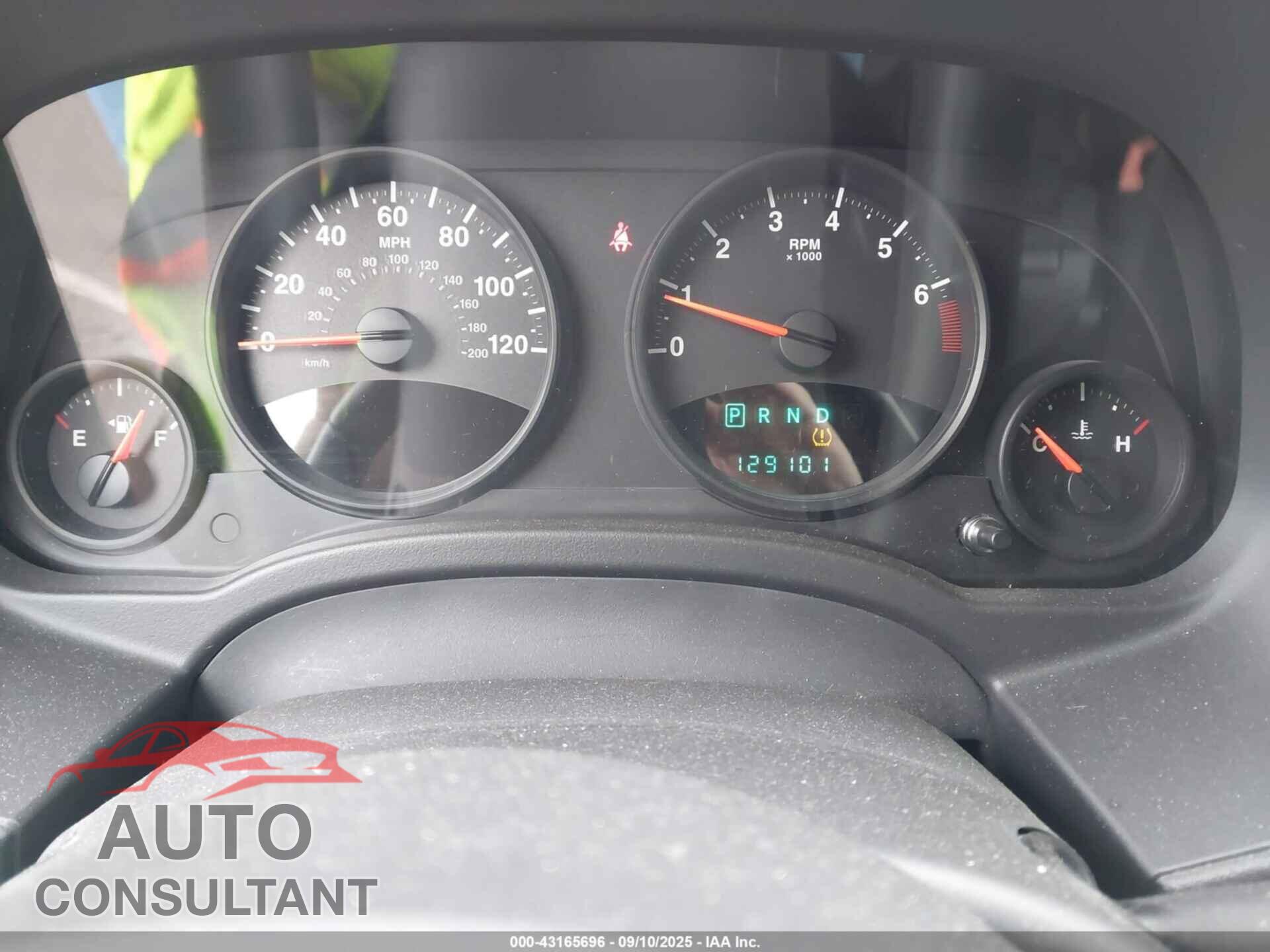 JEEP COMPASS 2011 - 1J4NF1FB6BD282718