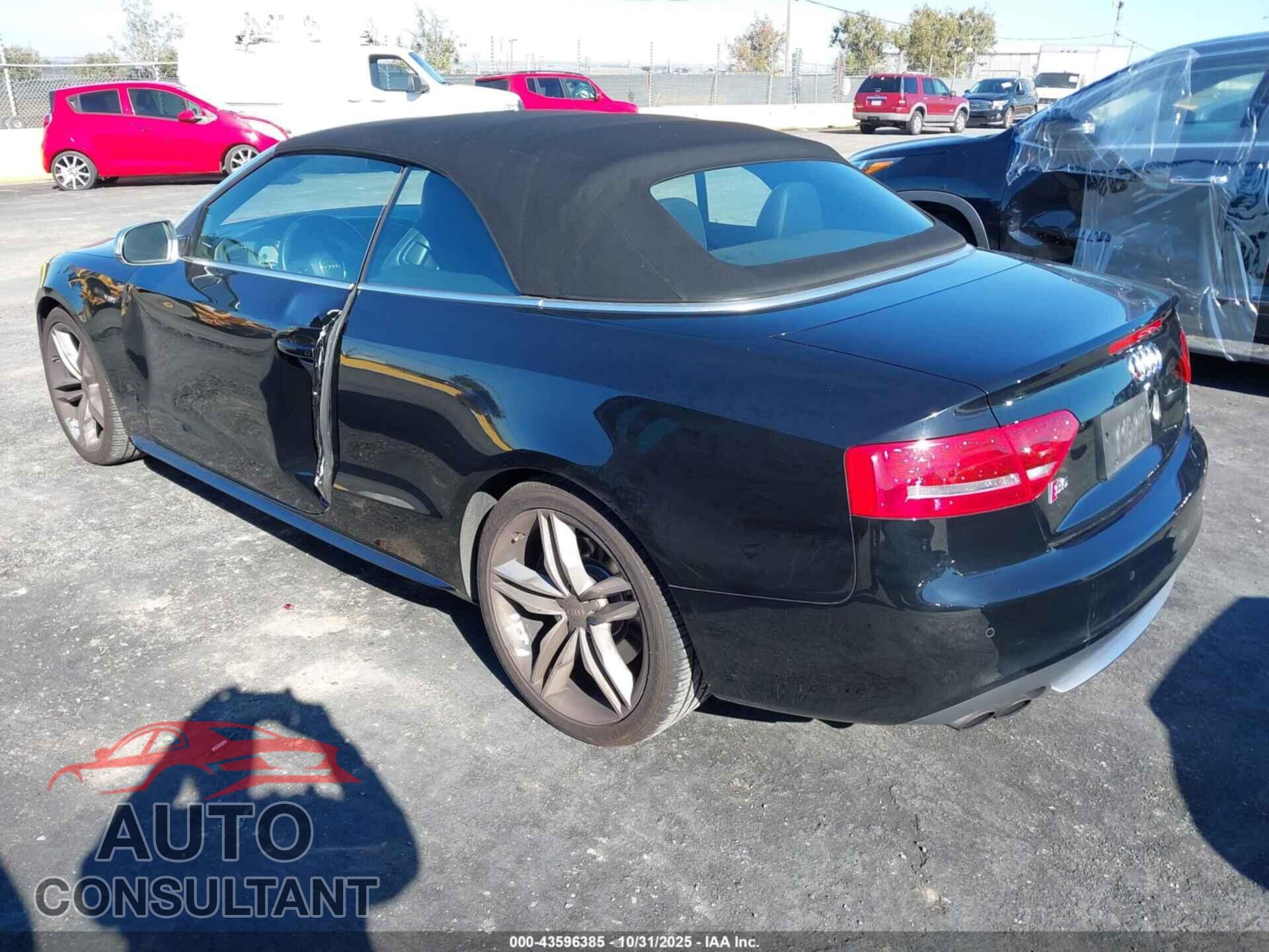 AUDI S5 2012 - WAUCGAFH9CN001969