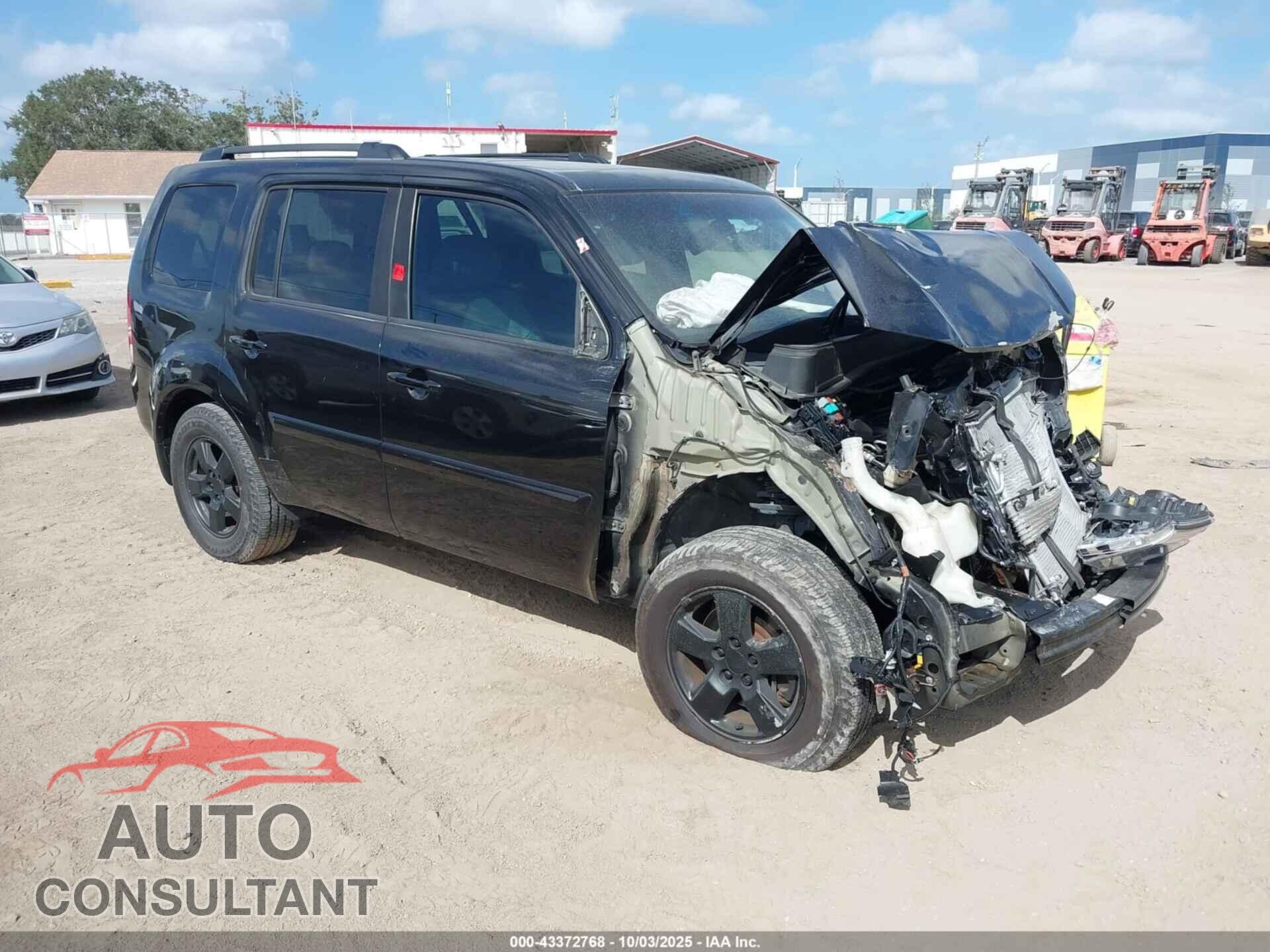HONDA PILOT 2011 - 5FNYF4H53BB048265