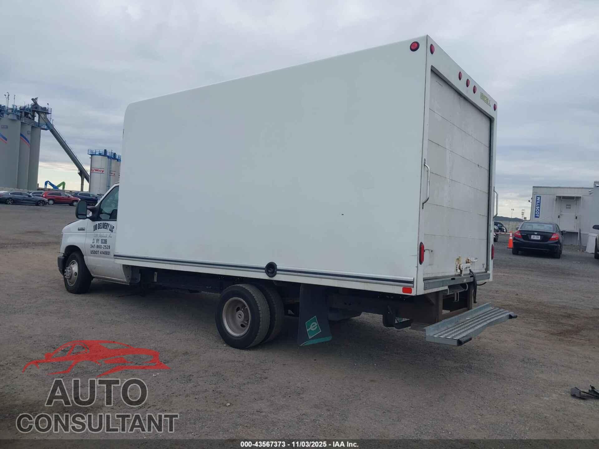 FORD E-350 CUTAWAY 2022 - 1FDWE3FN2NDC00552