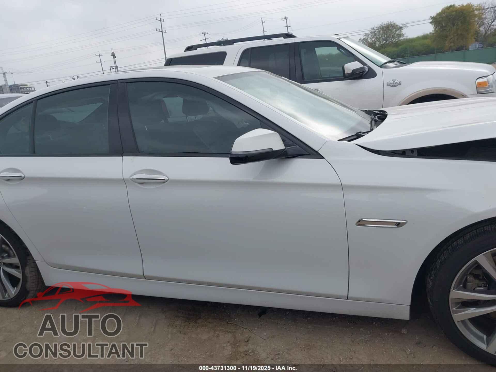 BMW 528I 2016 - WBA5A7C52GG644357