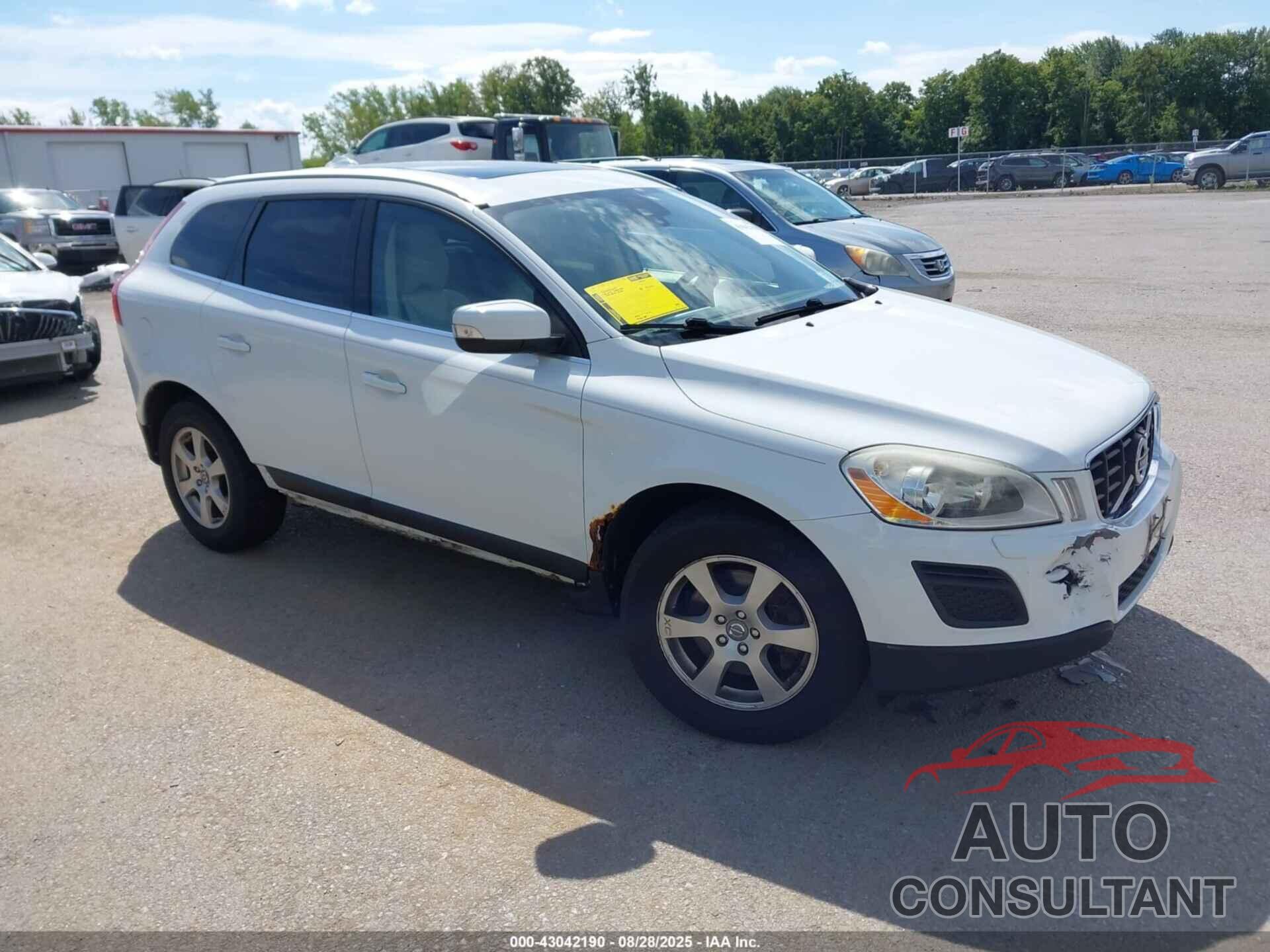 VOLVO XC60 2011 - YV4940DZXB2181214