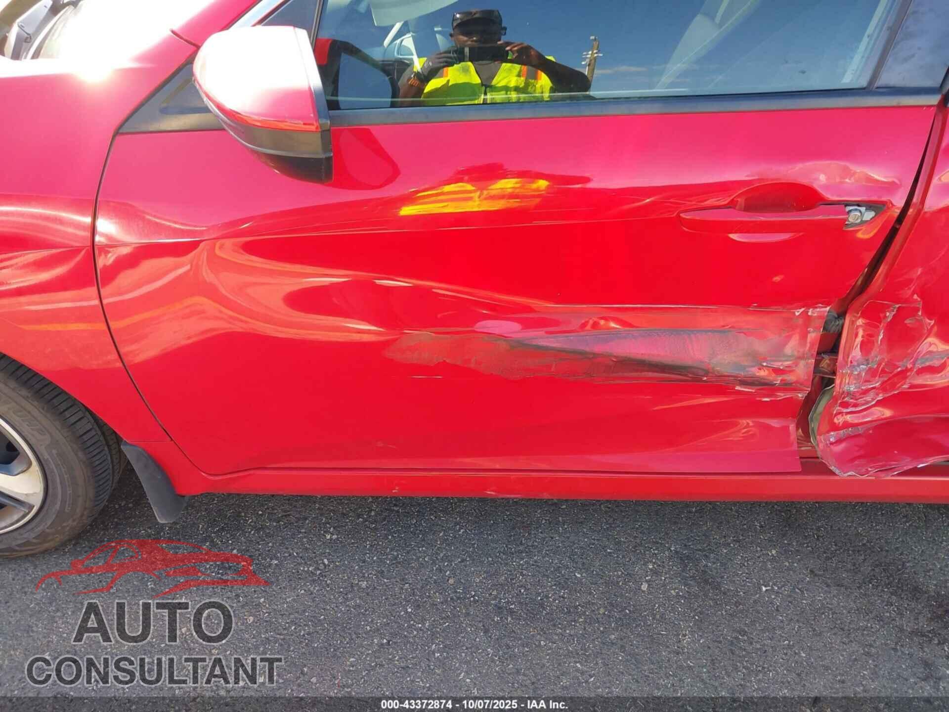 HONDA CIVIC 2020 - 2HGFC2F61LH552004