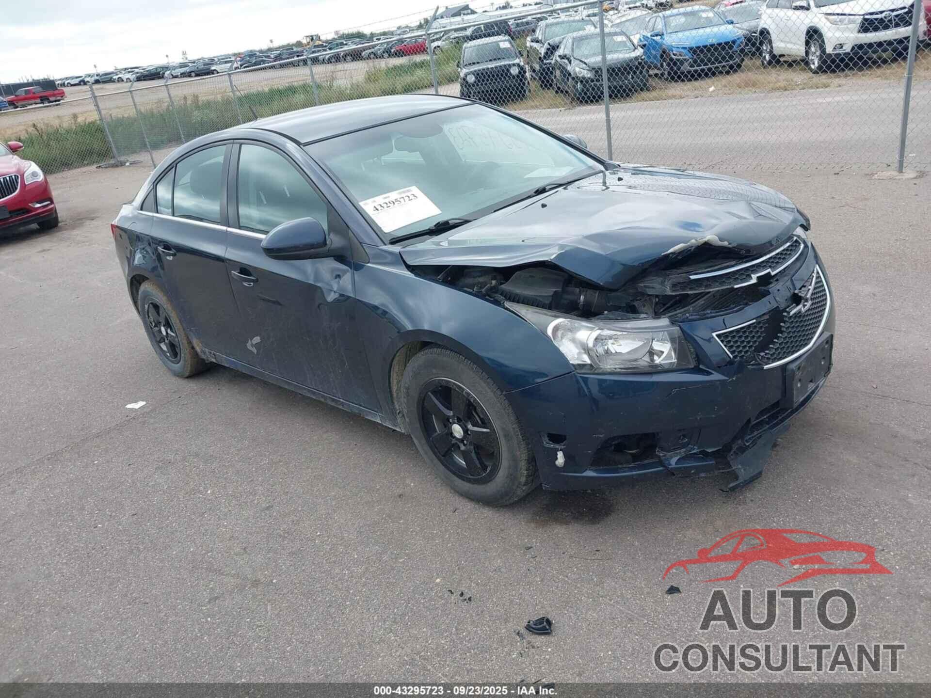 CHEVROLET CRUZE 2014 - 1G1PC5SB3E7428217