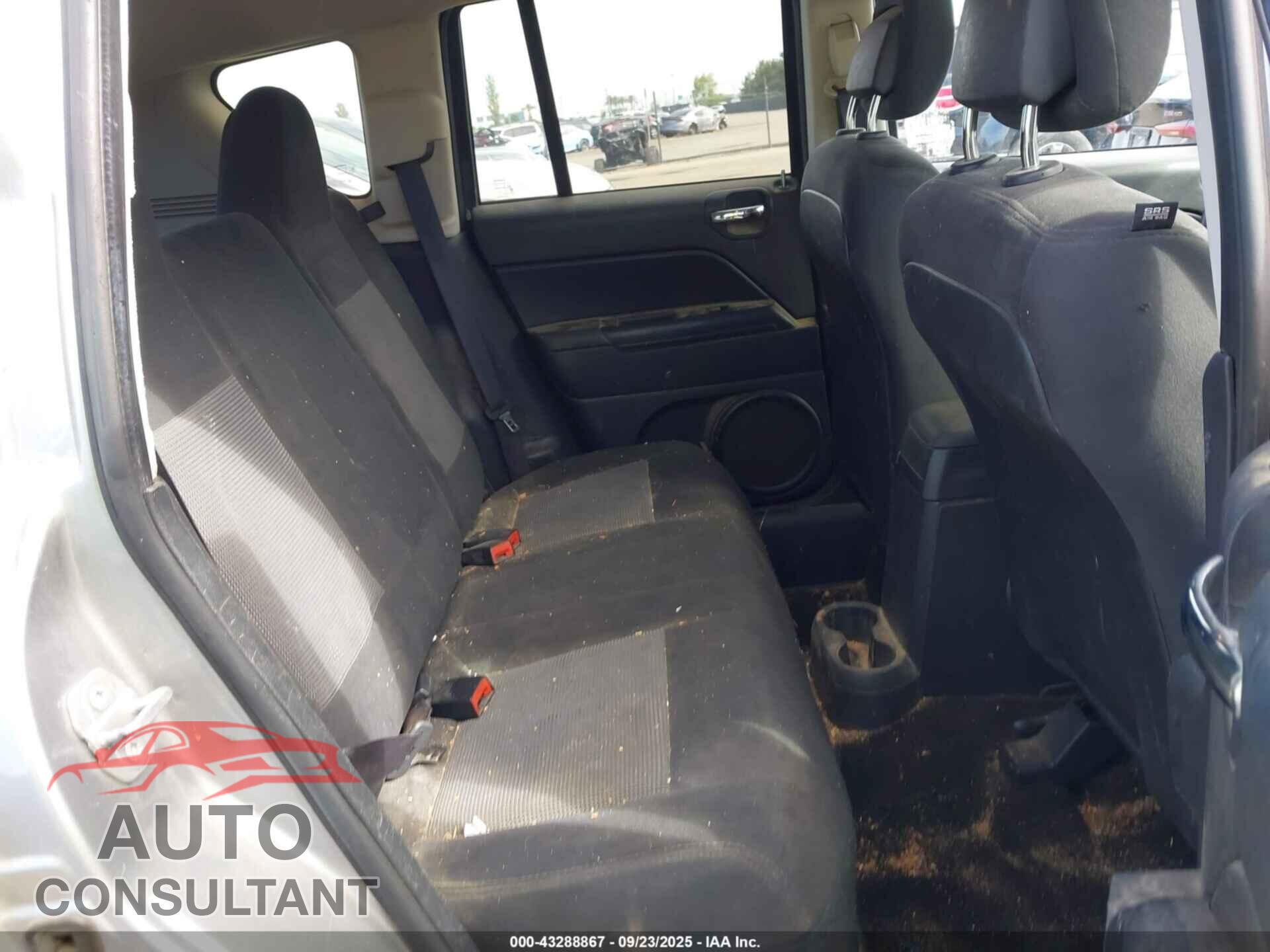 JEEP COMPASS 2016 - 1C4NJCBA8GD560247