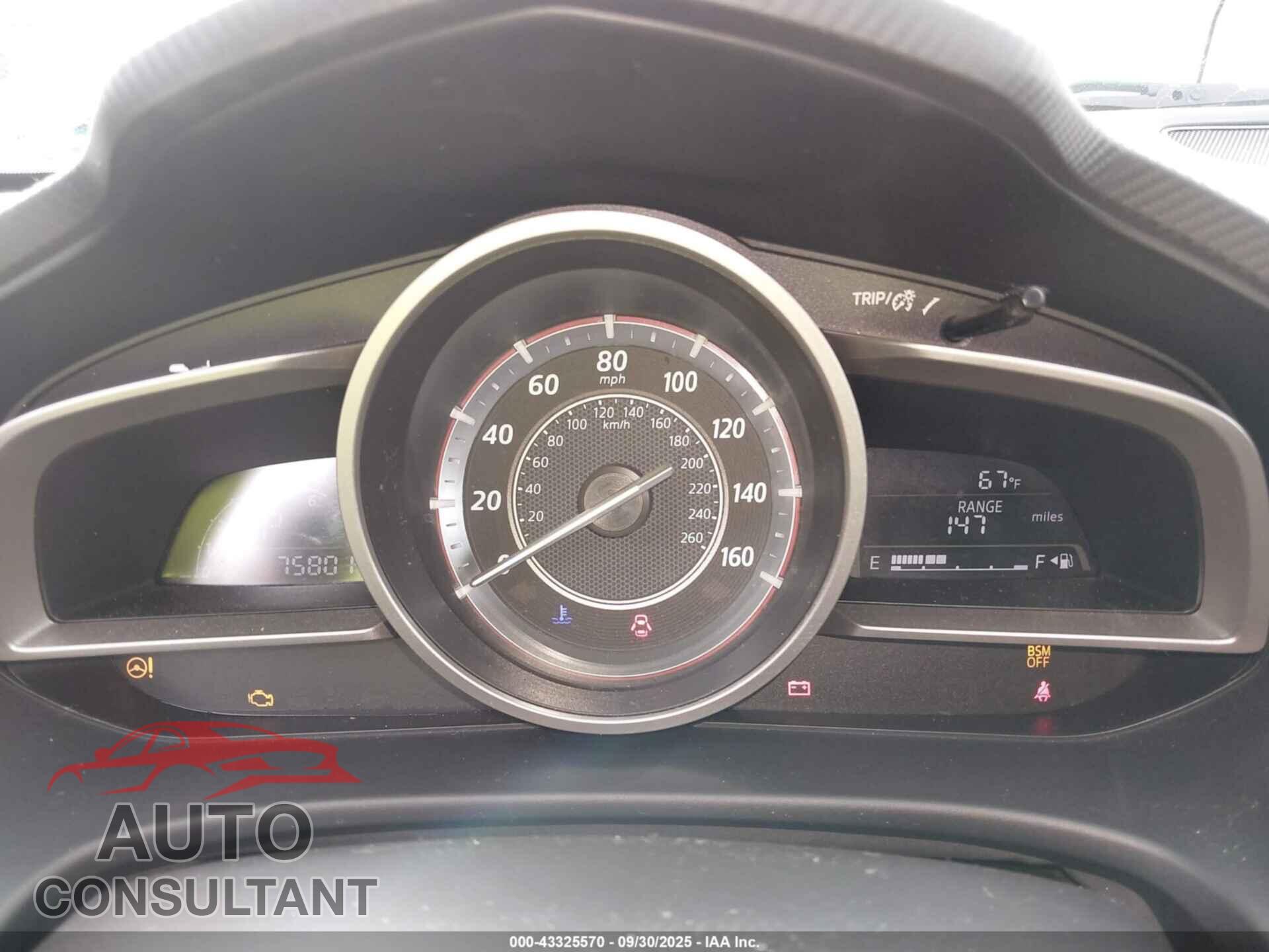 MAZDA MAZDA3 2014 - JM1BM1M76E1186008