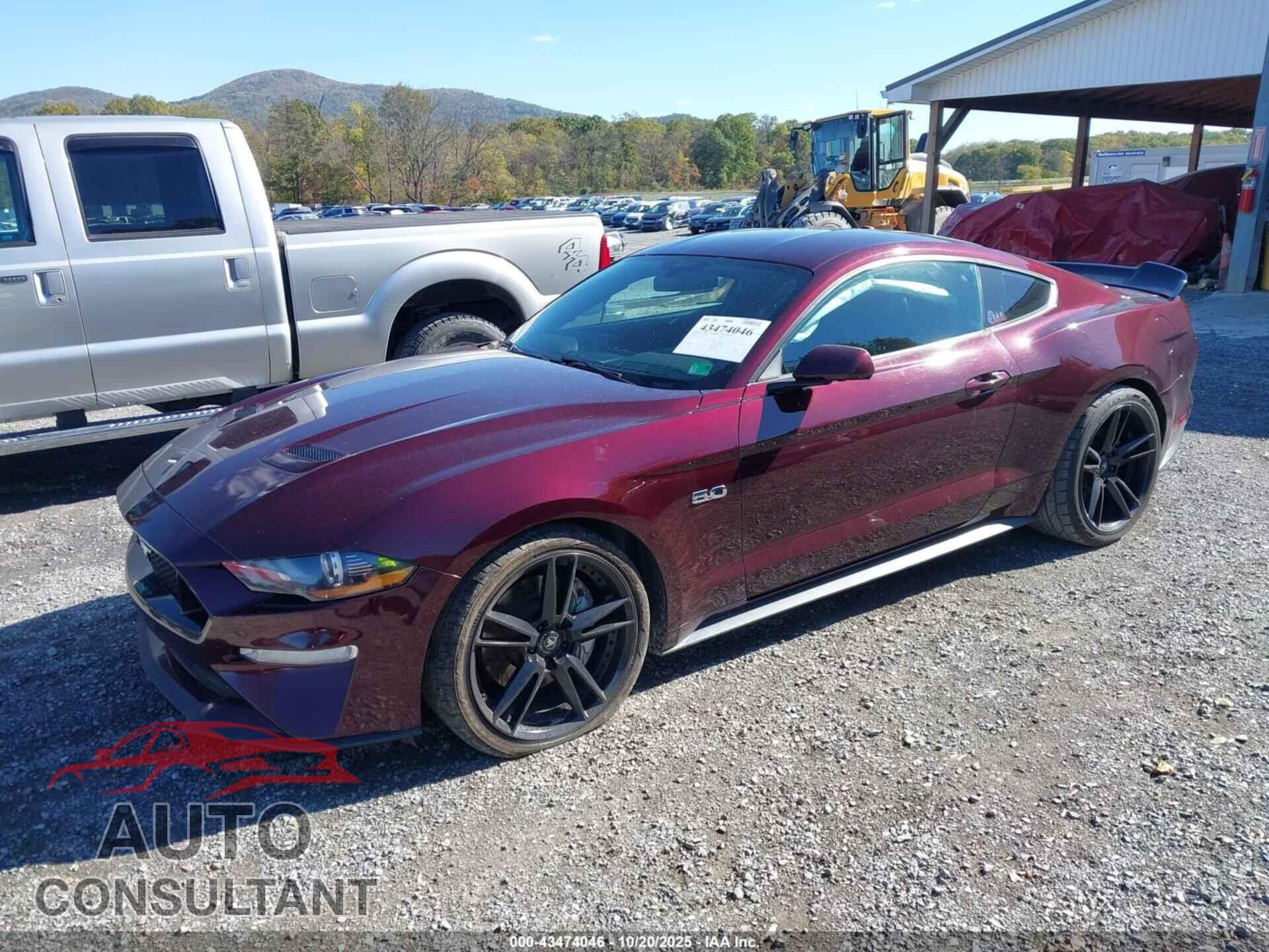 FORD MUSTANG 2018 - 1FA6P8CF5J5178551