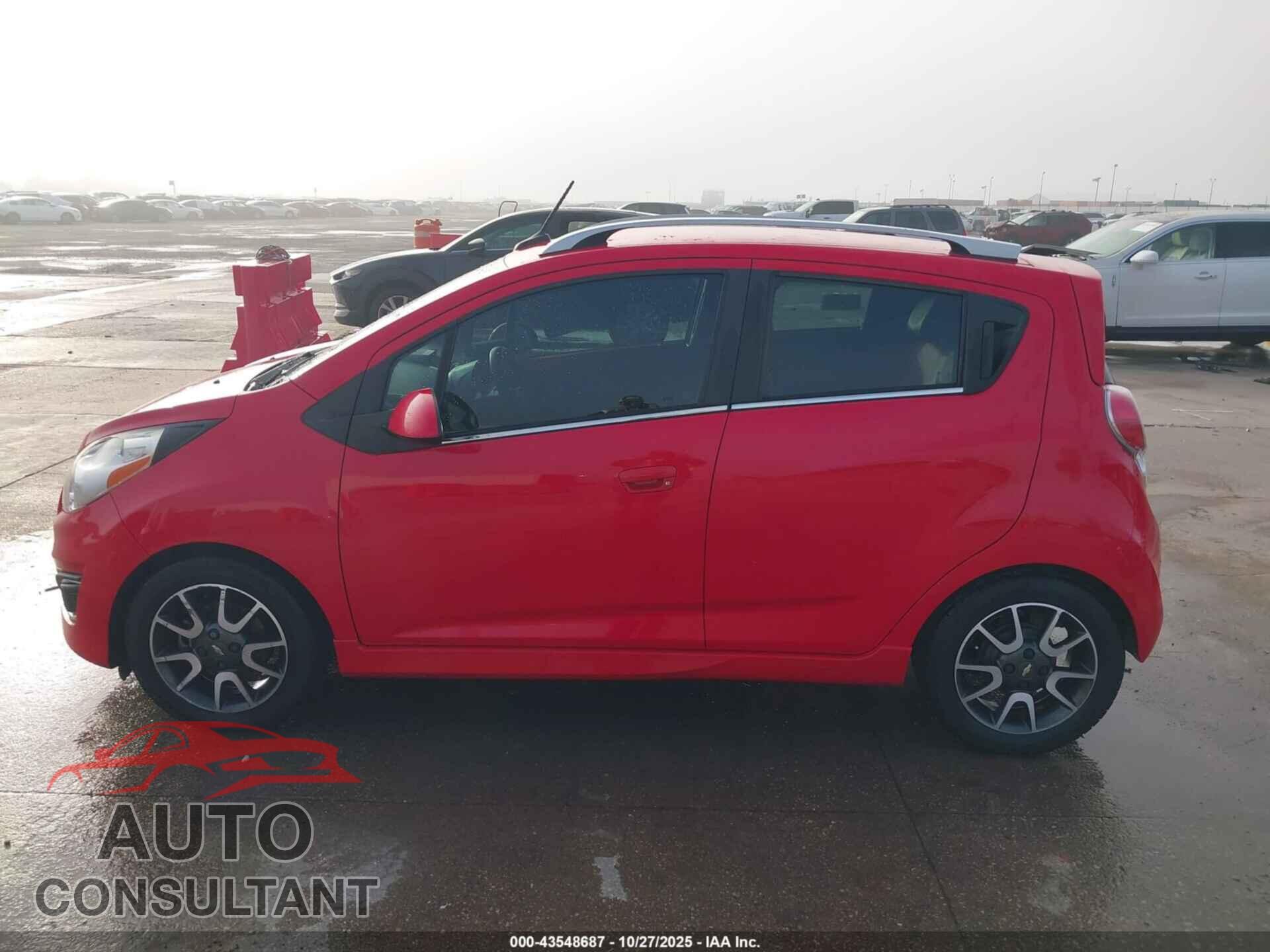 CHEVROLET SPARK 2013 - KL8CF6S96DC576621