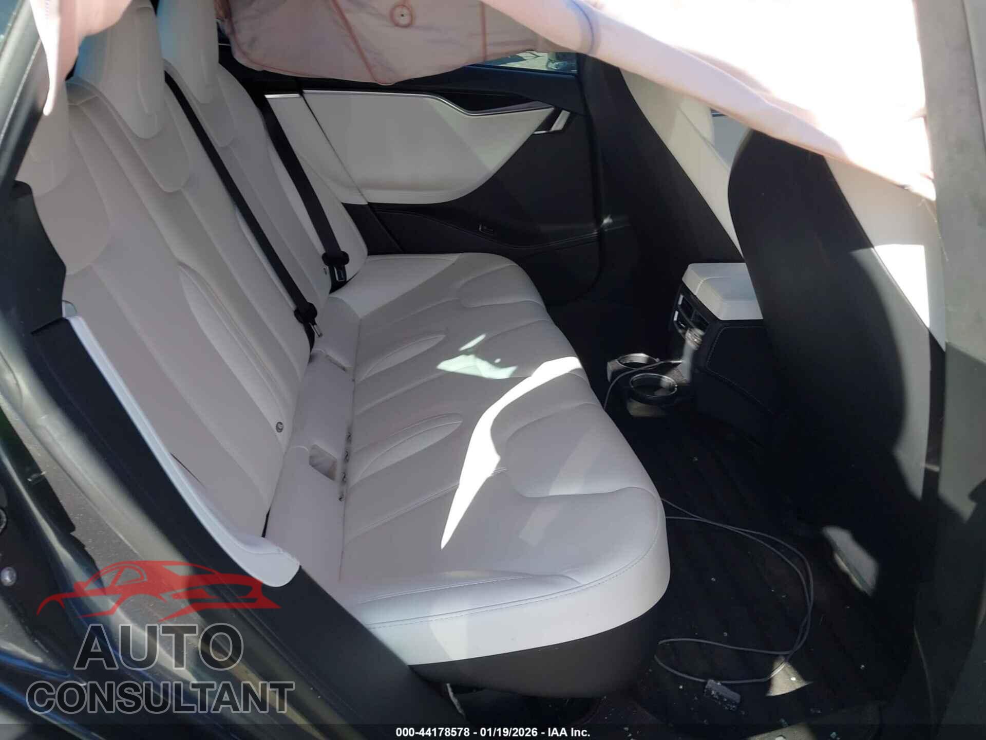 TESLA MODEL S 2017 - 5YJSA1E20HF187890