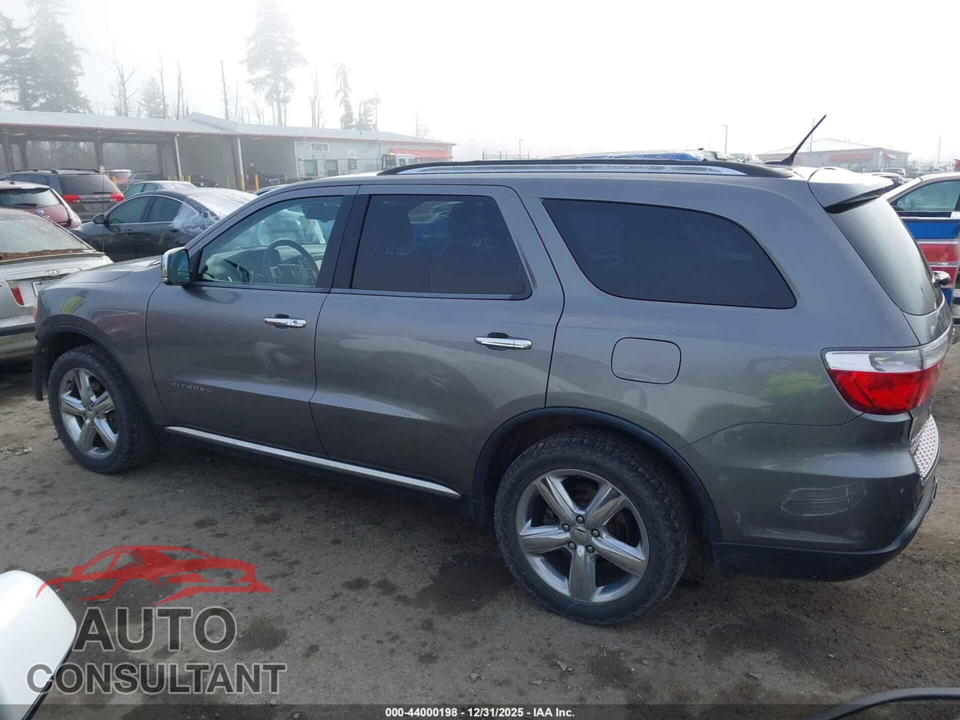 DODGE DURANGO 2012 - 1C4RDJEG4CC330704