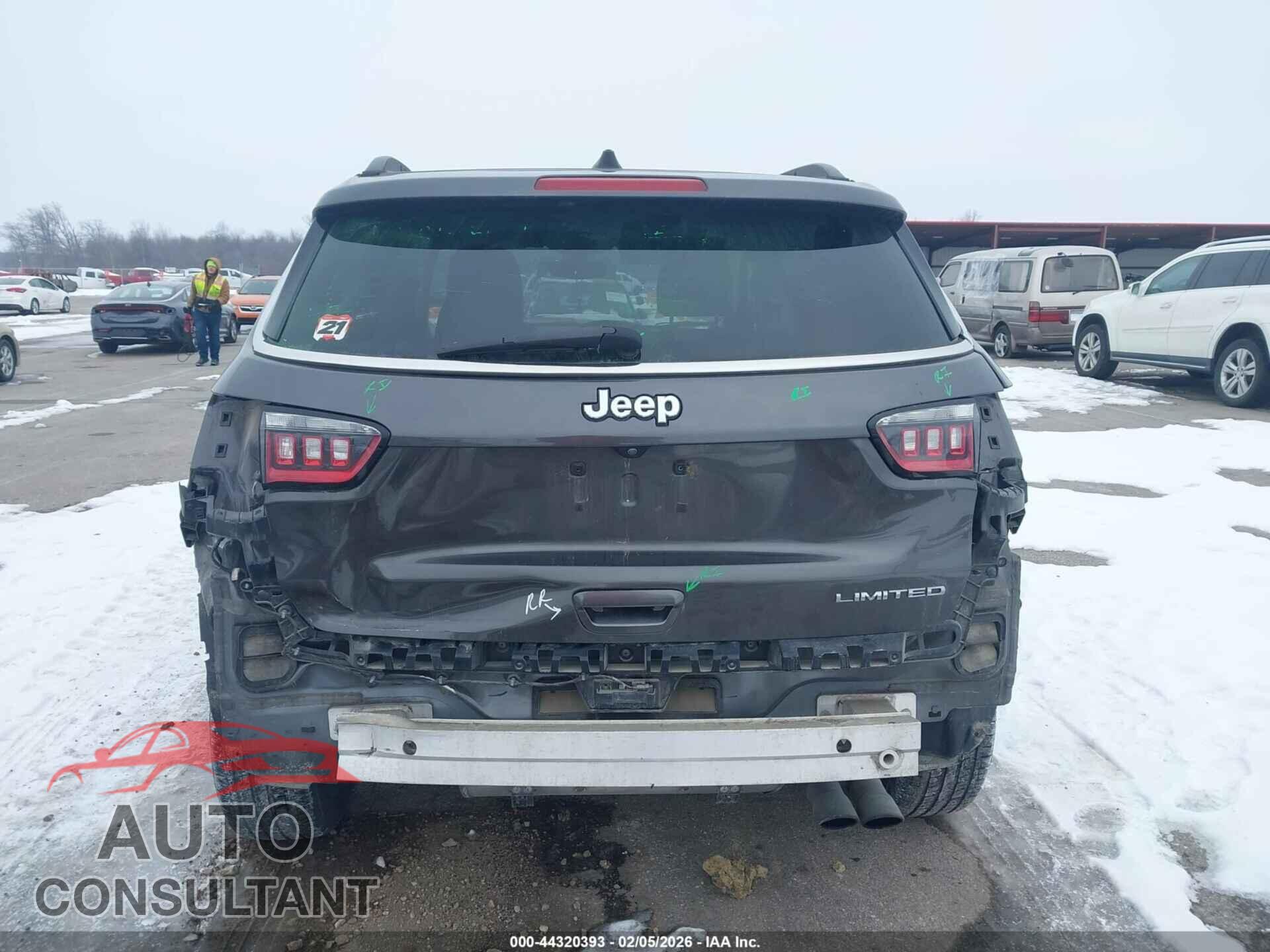 JEEP COMPASS 2020 - 3C4NJCCB9LT152724