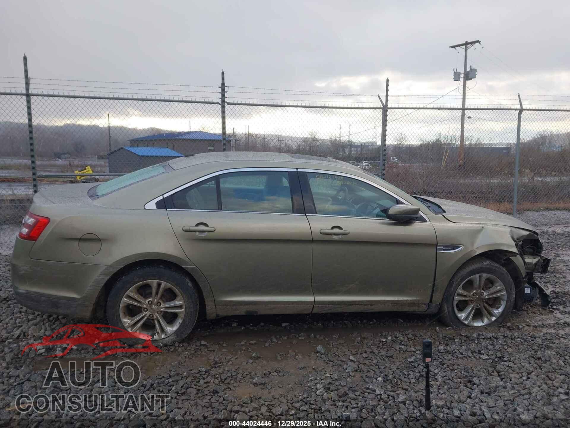 FORD TAURUS 2013 - 1FAHP2H89DG159302