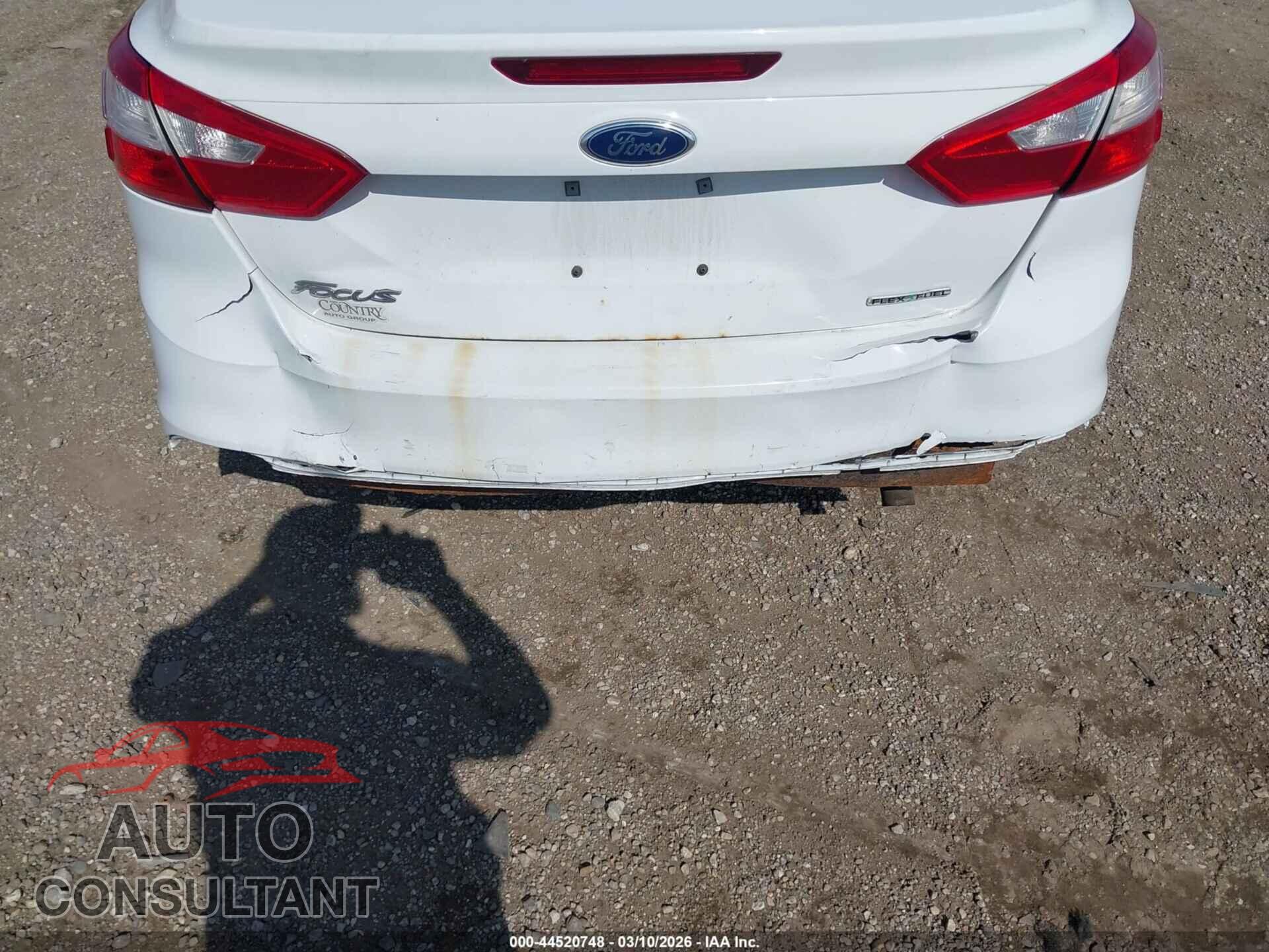 FORD FOCUS 2014 - 1FADP3E2XEL458942