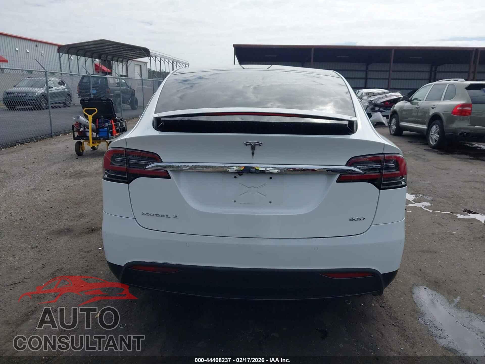 TESLA MODEL X 2017 - 5YJXCDE26HF065732