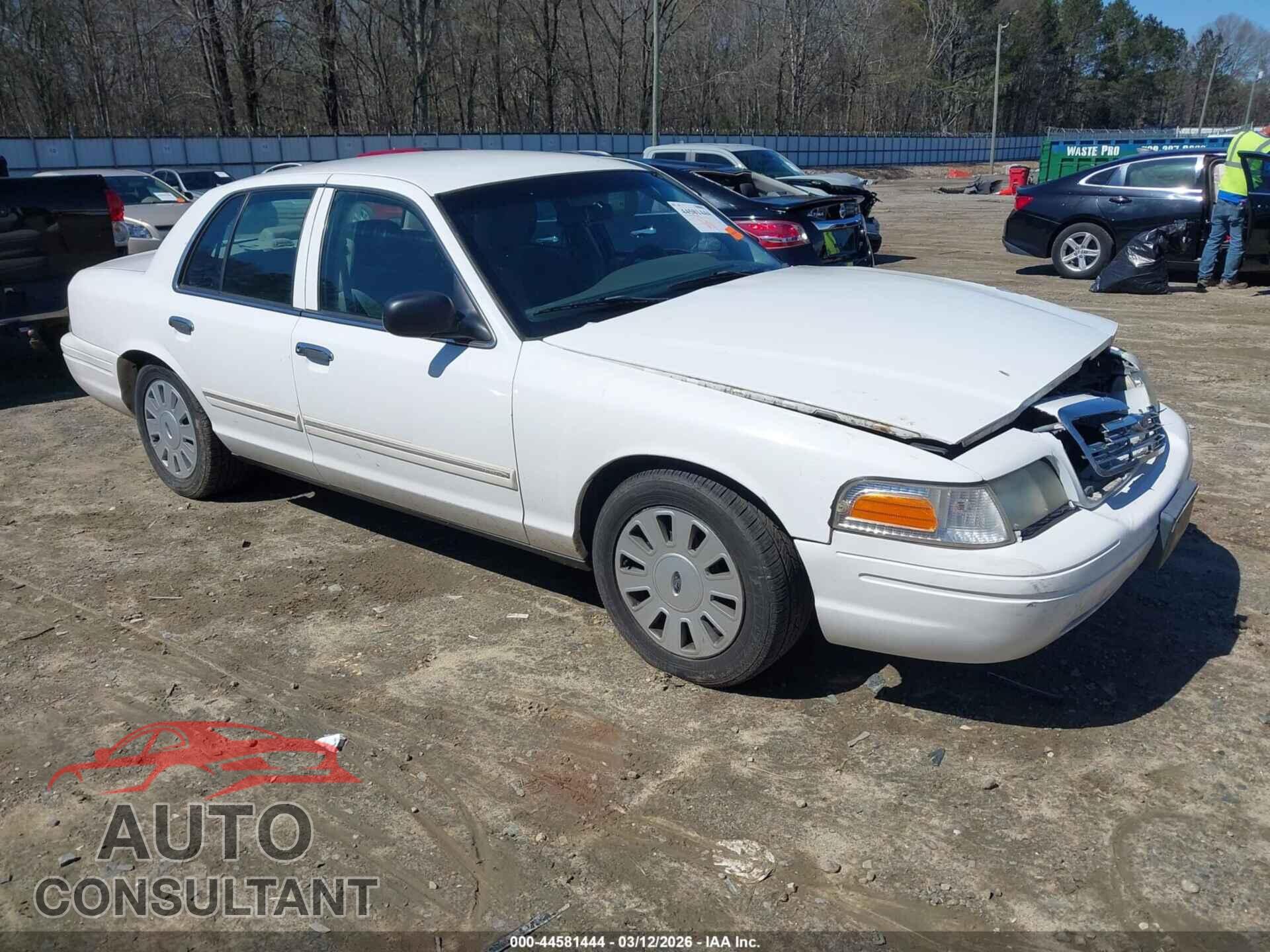 FORD CROWN VICTORIA 2011 - 2FABP7BV1BX179357