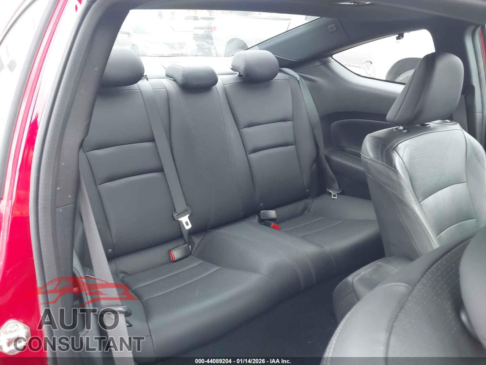 HONDA ACCORD 2017 - 1HGCT1B82HA007701