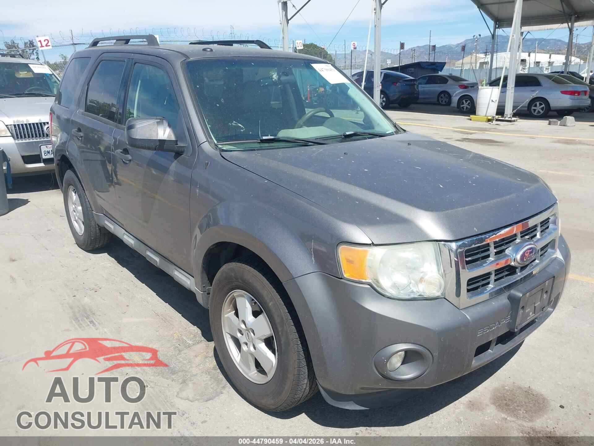 FORD ESCAPE 2010 - 1FMCU0D73AKC59172