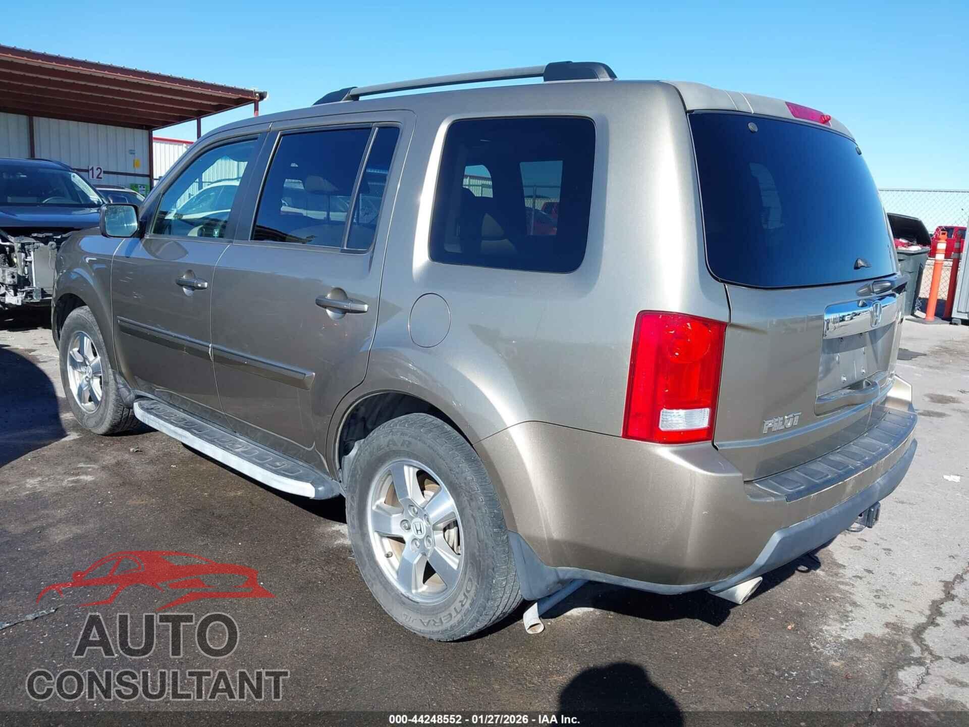 HONDA PILOT 2010 - 5FNYF4H68AB006830