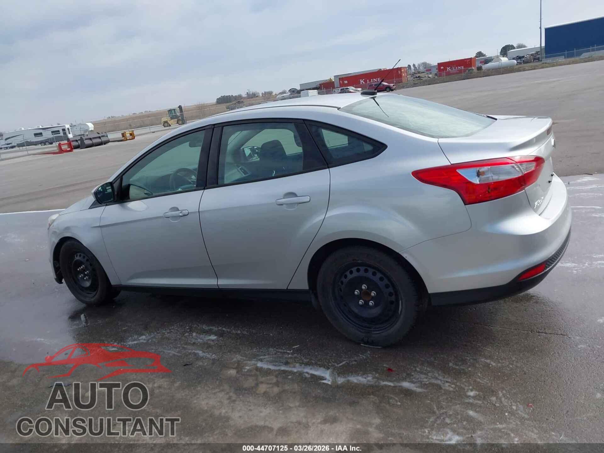FORD FOCUS 2012 - 1FAHP3F24CL201580