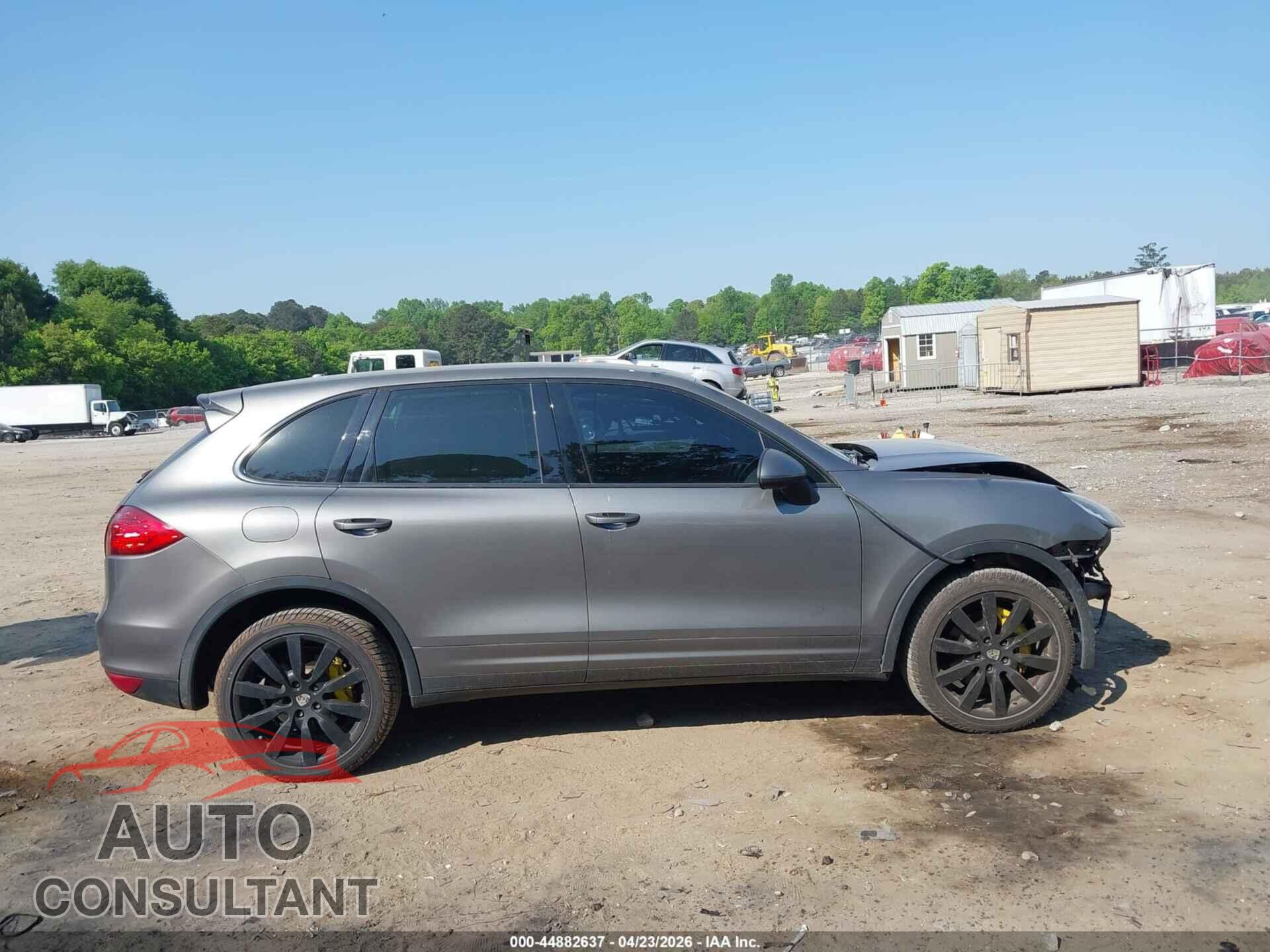 PORSCHE CAYENNE 2011 - WP1AA2A26BLA04910