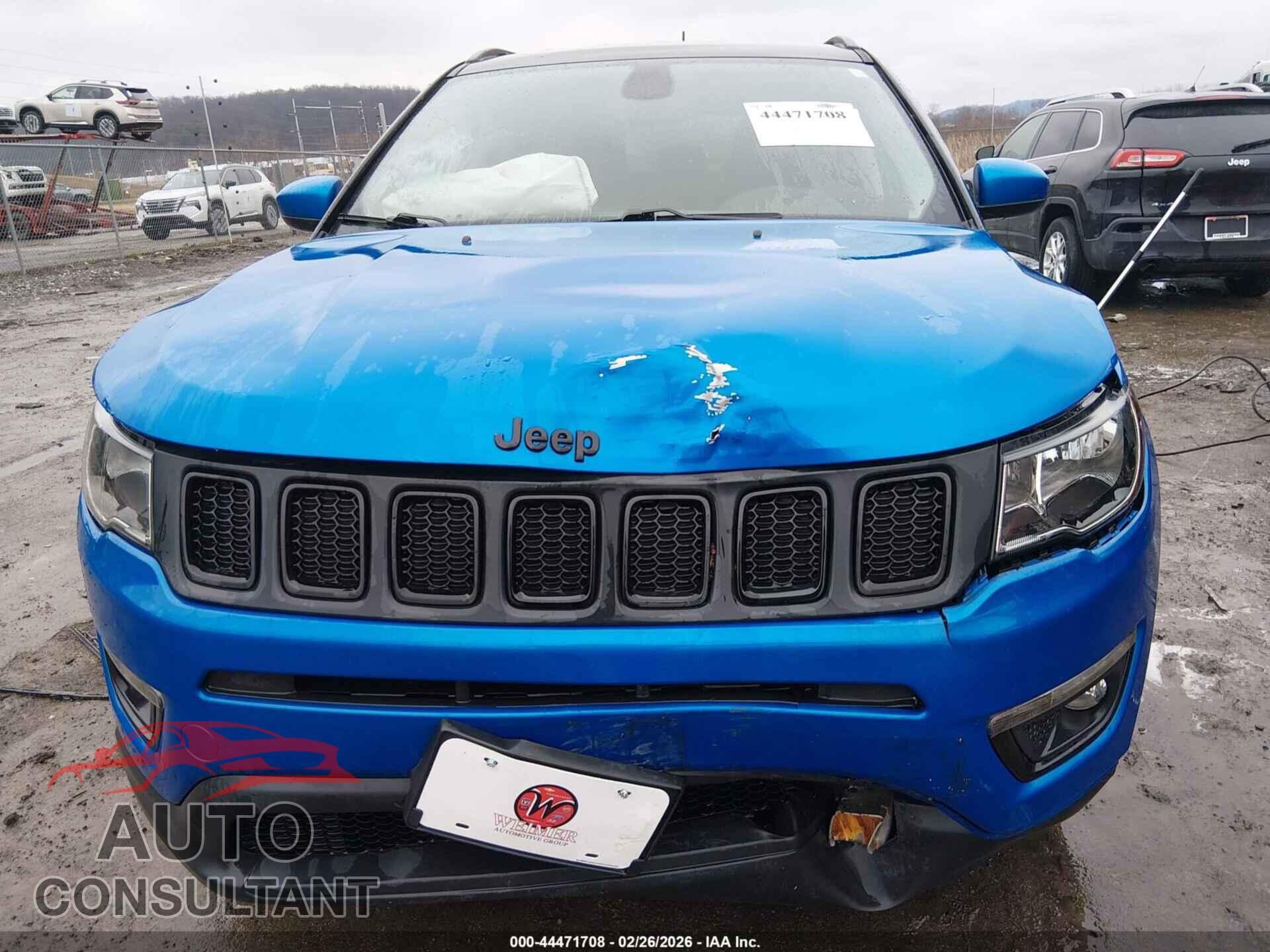 JEEP COMPASS 2019 - 3C4NJDBB6KT697575