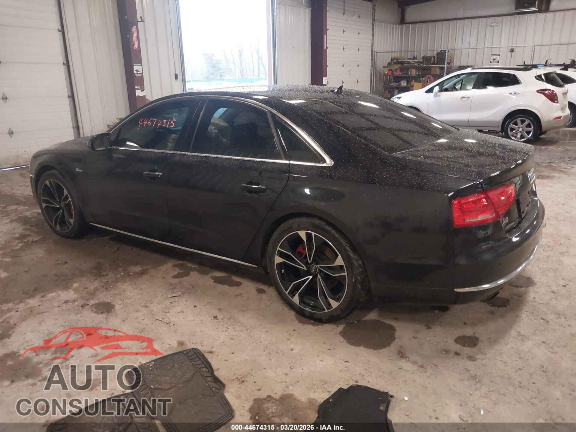 AUDI A8 2013 - WAUAGAFD2DN013399